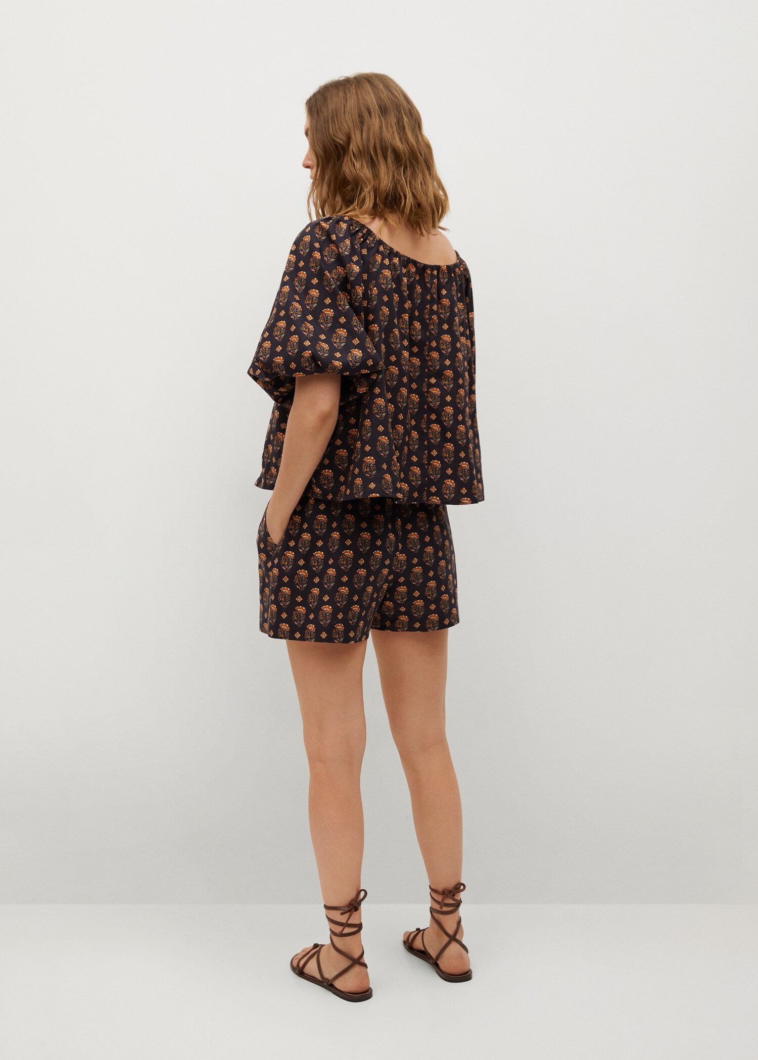 Blusa 100% algodón - Reverso del artículo