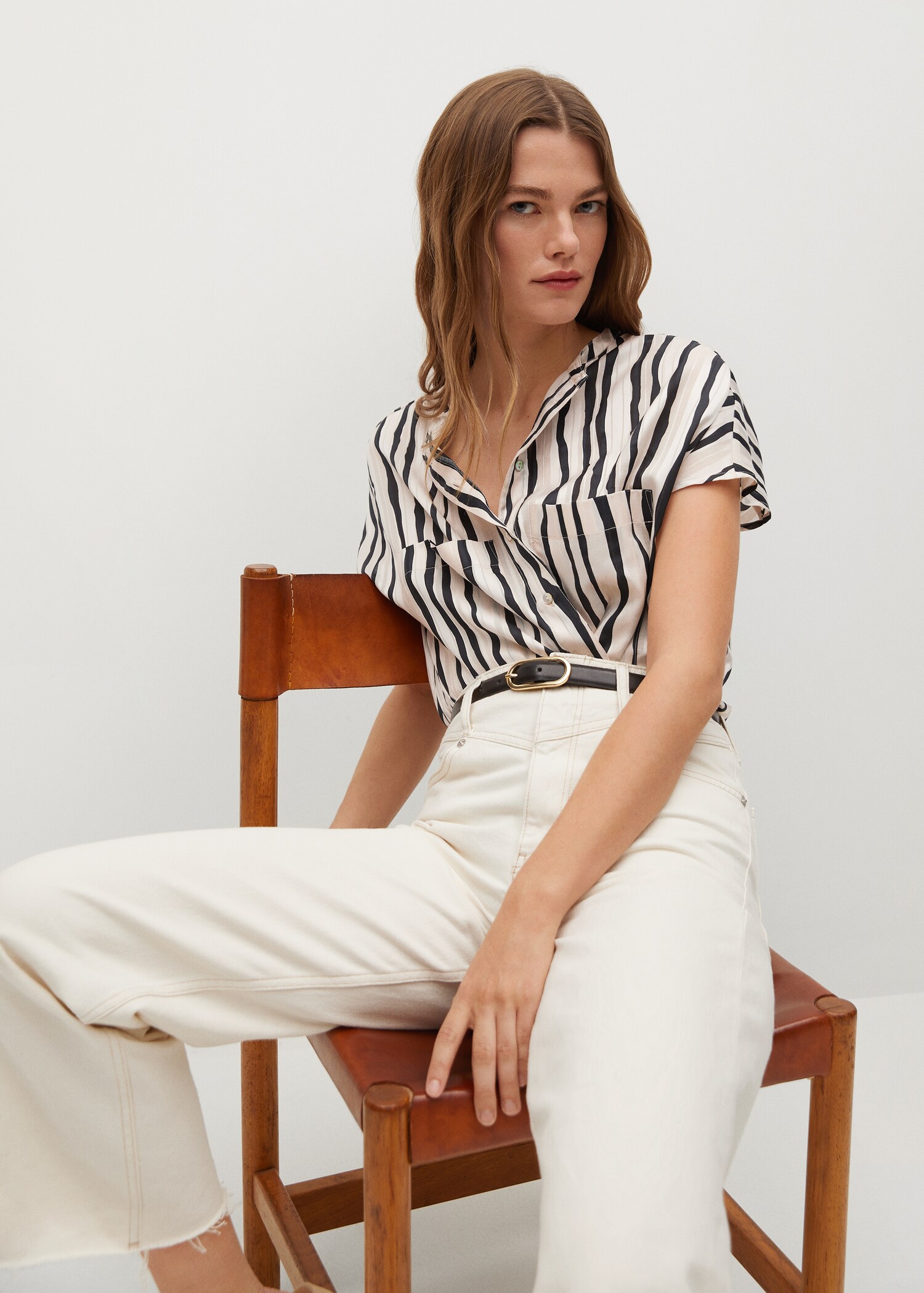 Oversize striped shirt - Details of the article 3