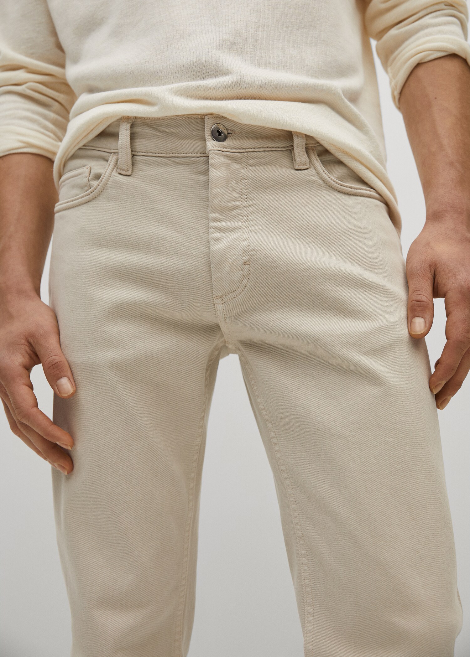 Slim-fit colored jeans - Details of the article 1