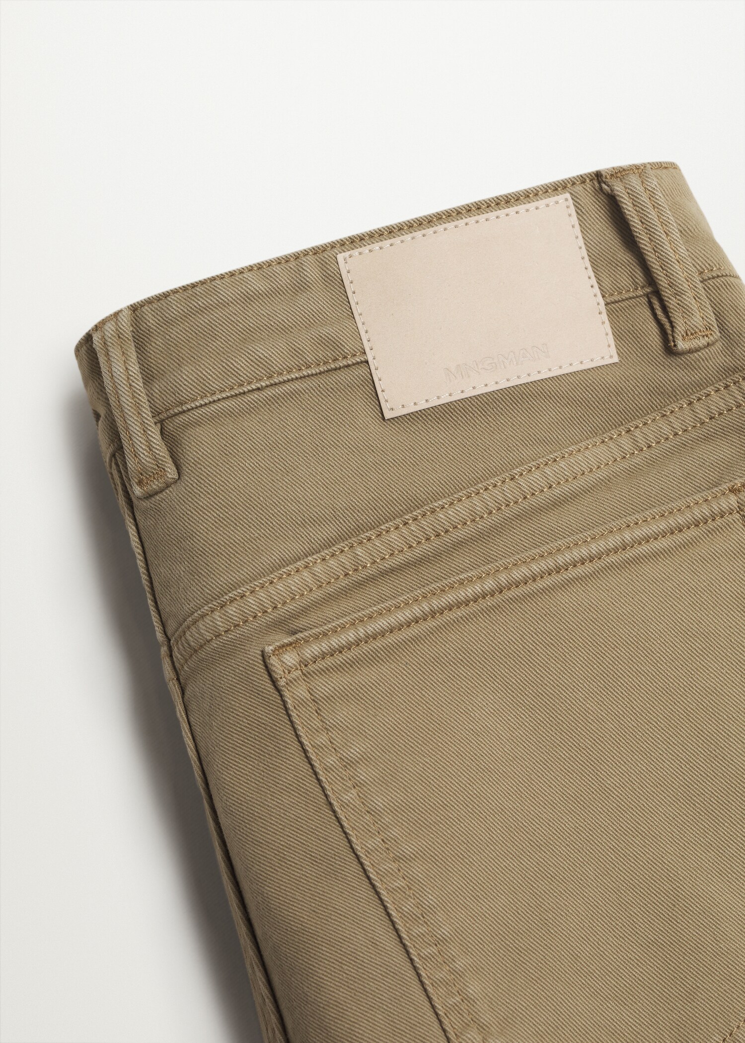 Slim-fit colored jeans - Details of the article 8