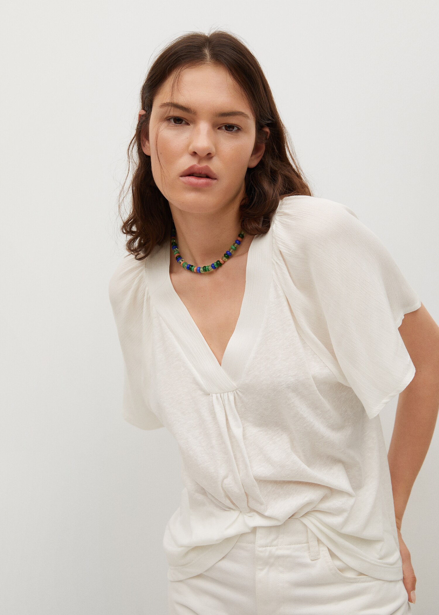 T-shirt fluide col V - Plan moyen