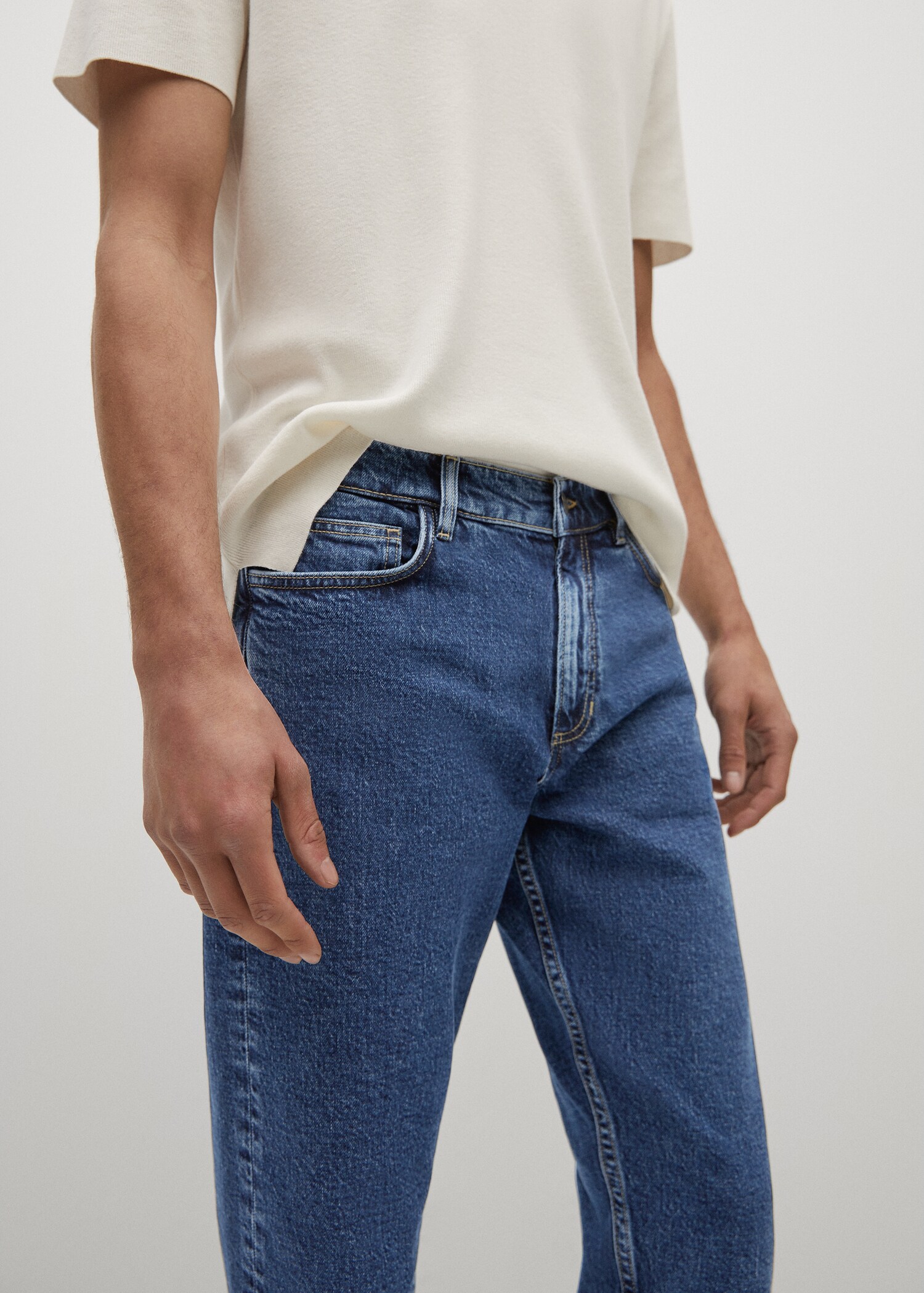 Jeans Ben tapered fit lavado oscuro - Detalle del artículo 1