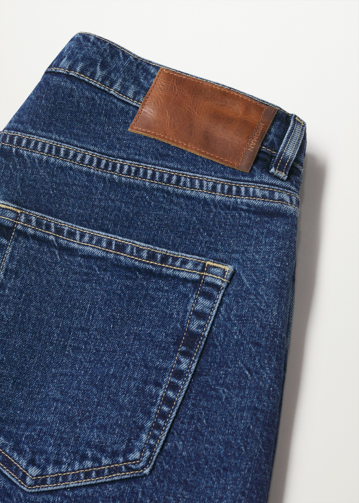 Jeans Ben tapered fit lavado oscuro - Detalle del artículo 8