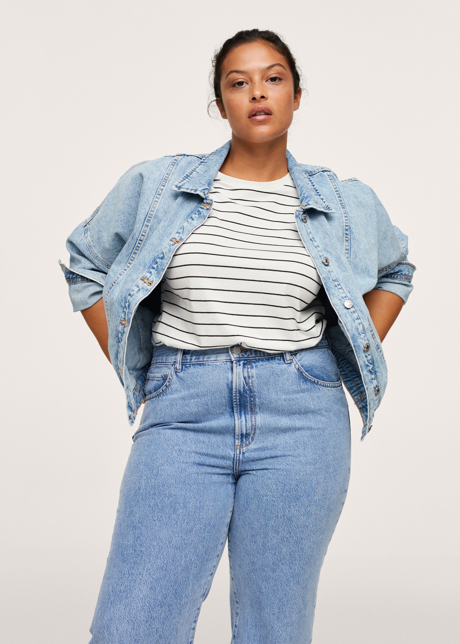 High-waist wideleg jeans - Details of the article 3