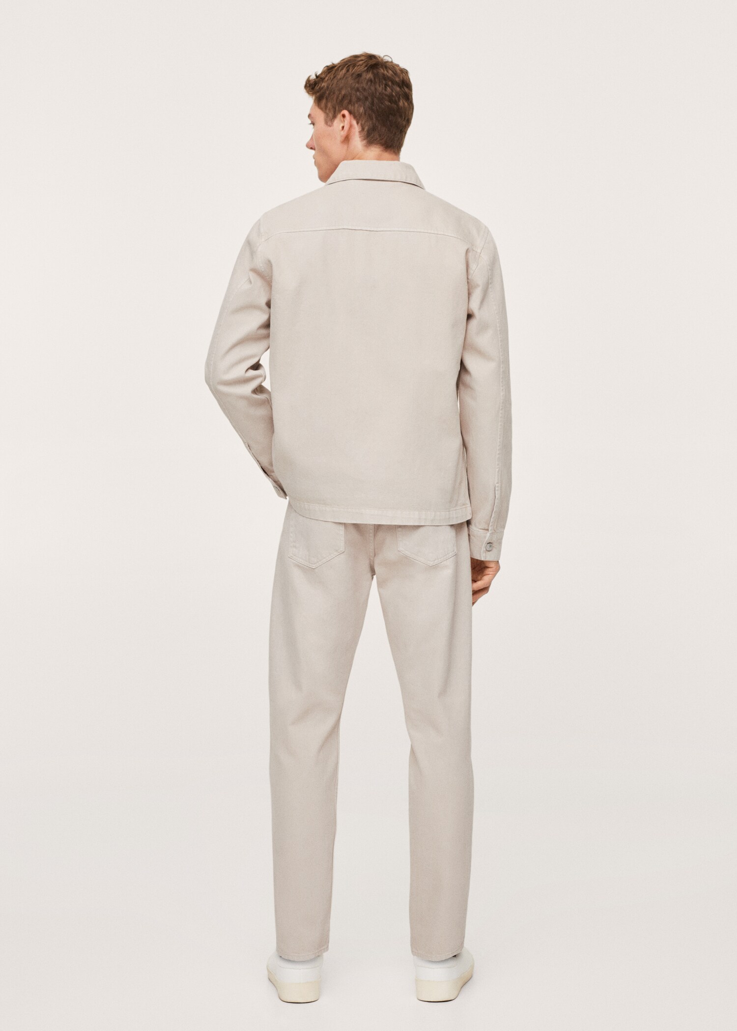 Sobrecamisa vaquera bolsillos - Reverso del artículo