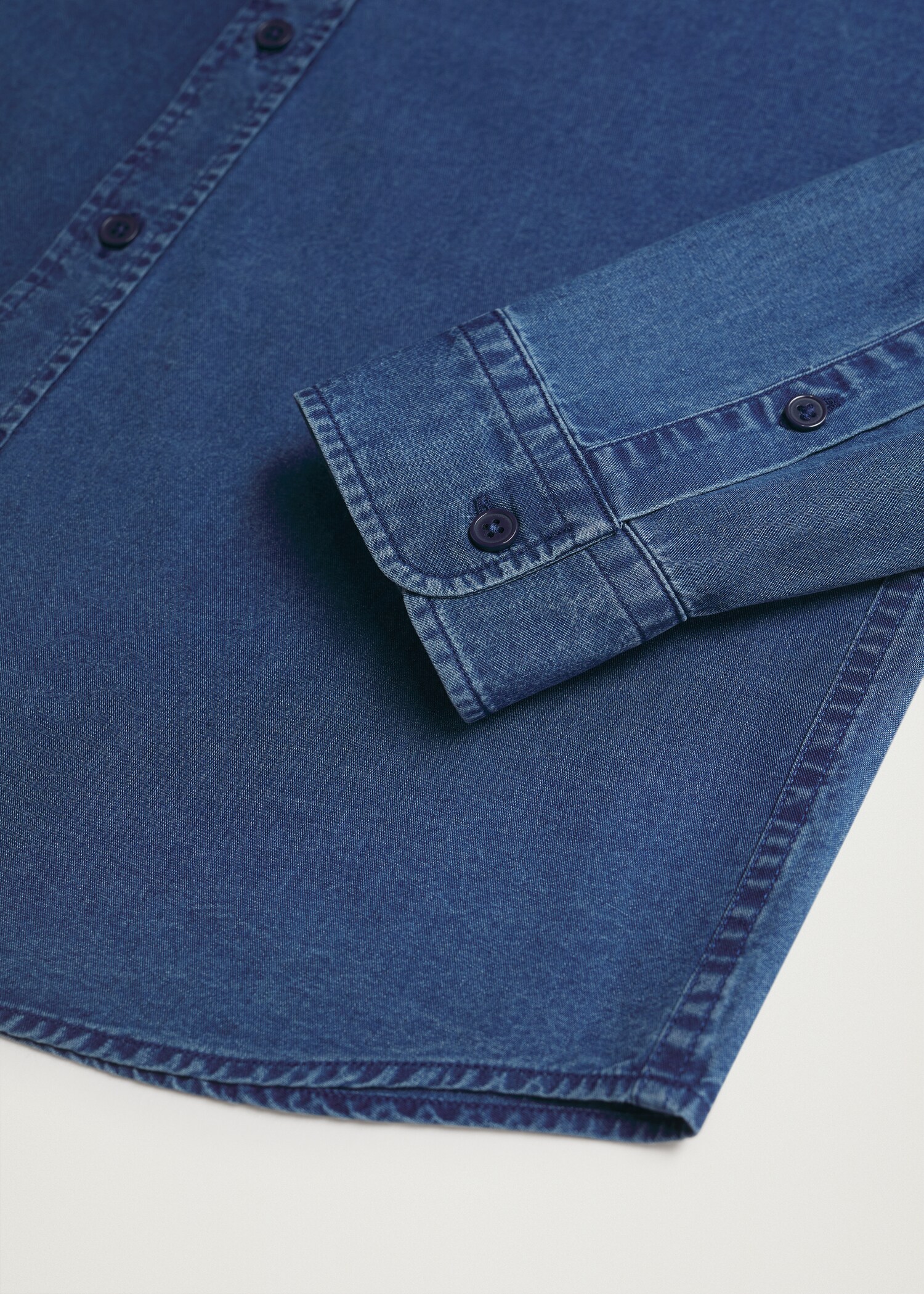 Regular Fit-Jeanshemd mit Tasche - Detail des Artikels 7