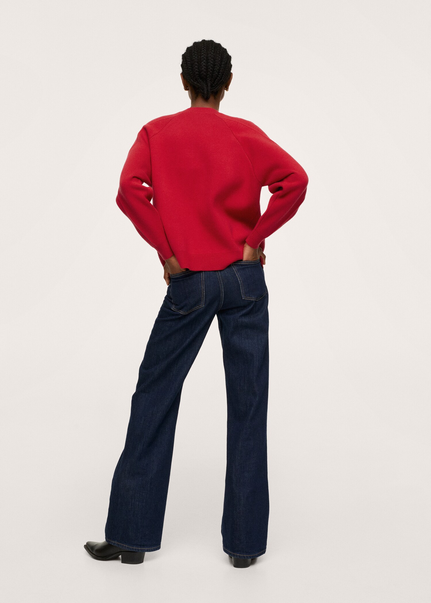 Stretch knit sweater - Reverse of the article