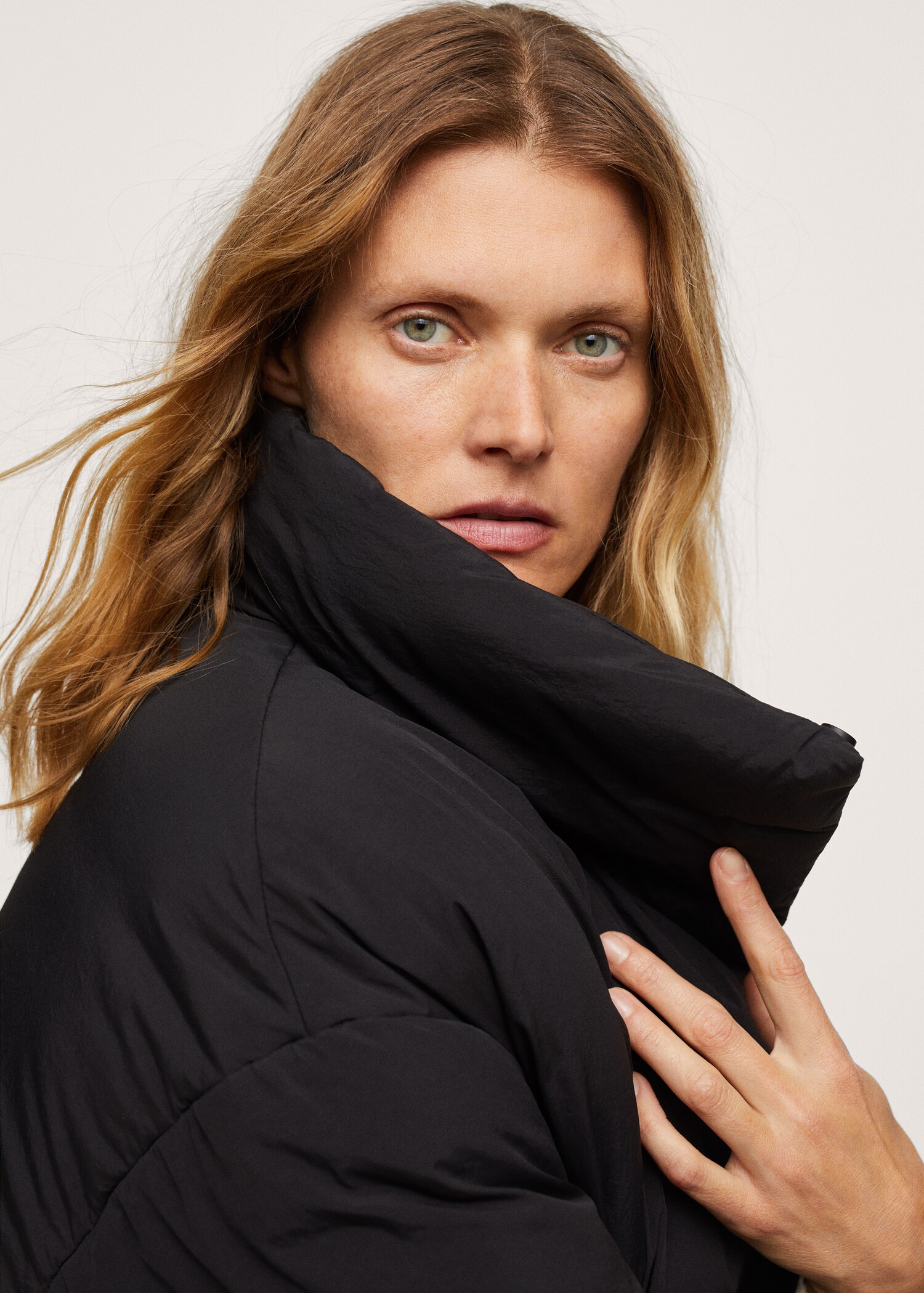 Prošívaný anorak s vysokým límcem - Detail zboží 2