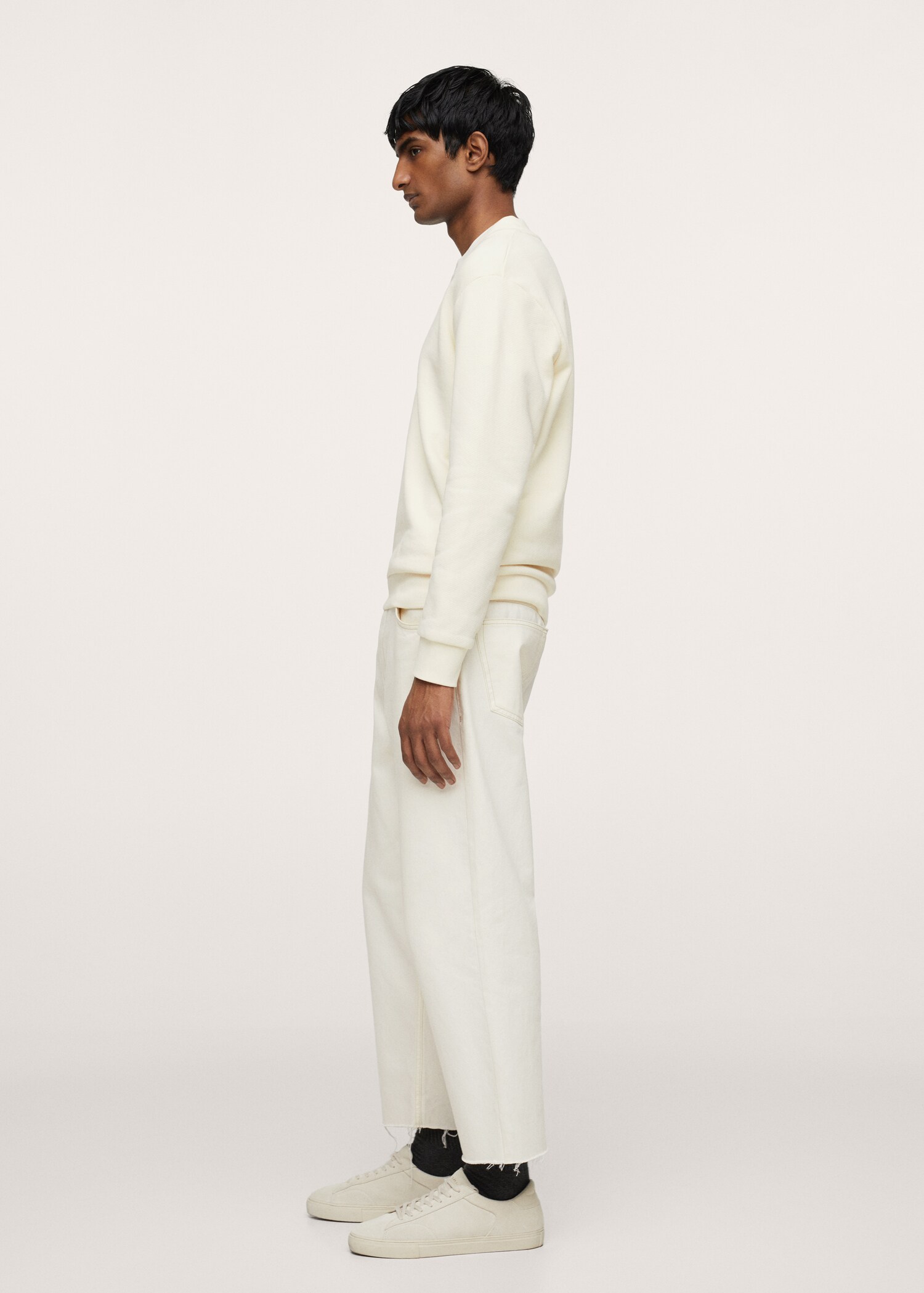 V-neck cotton sweatshirt - Details of the article 2