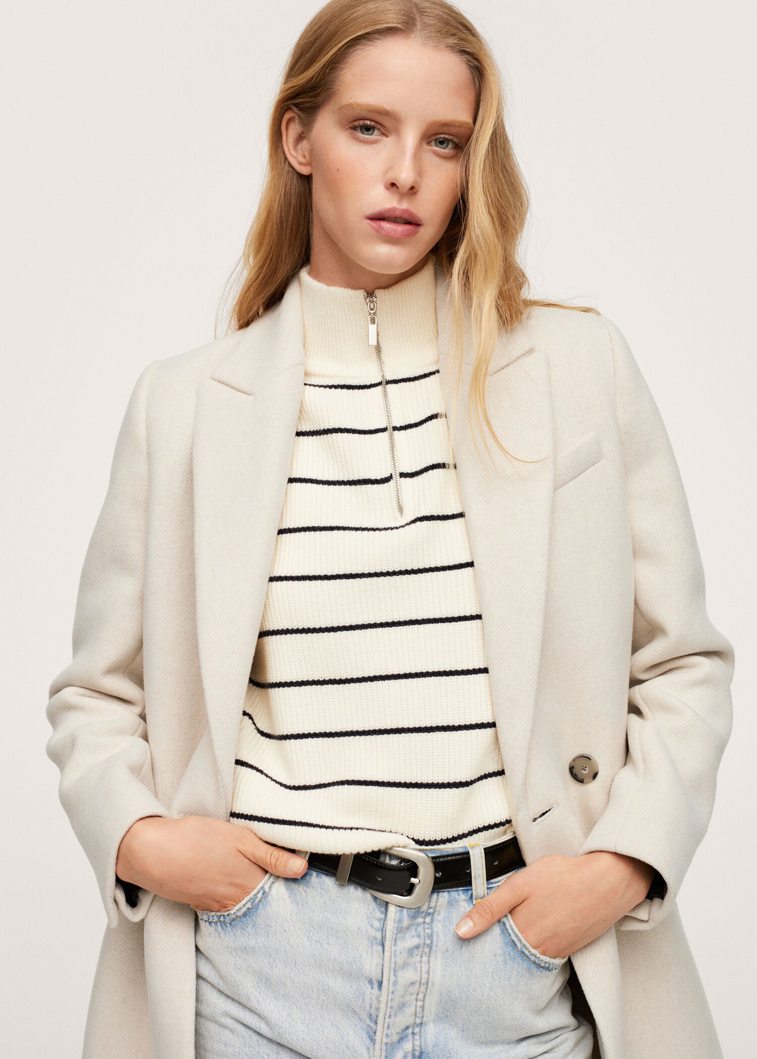 Wool double-breasted coat - Details of the article 1