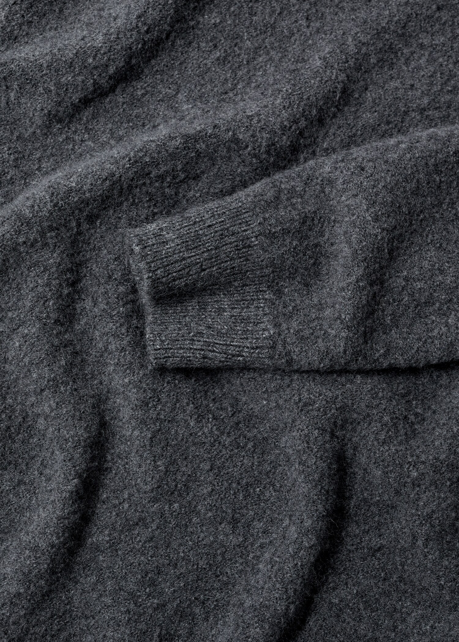 Vlněný svetr buklé s kapucí - Detail zboží 8