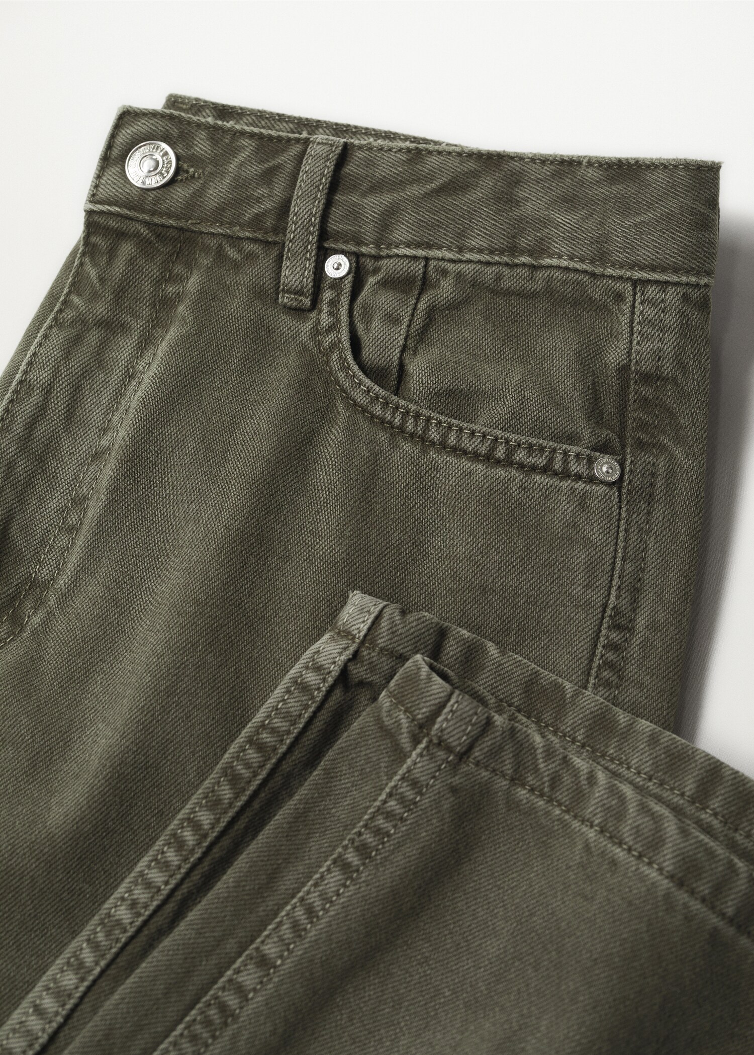 High-rise tapered jeans - Details of the article 8