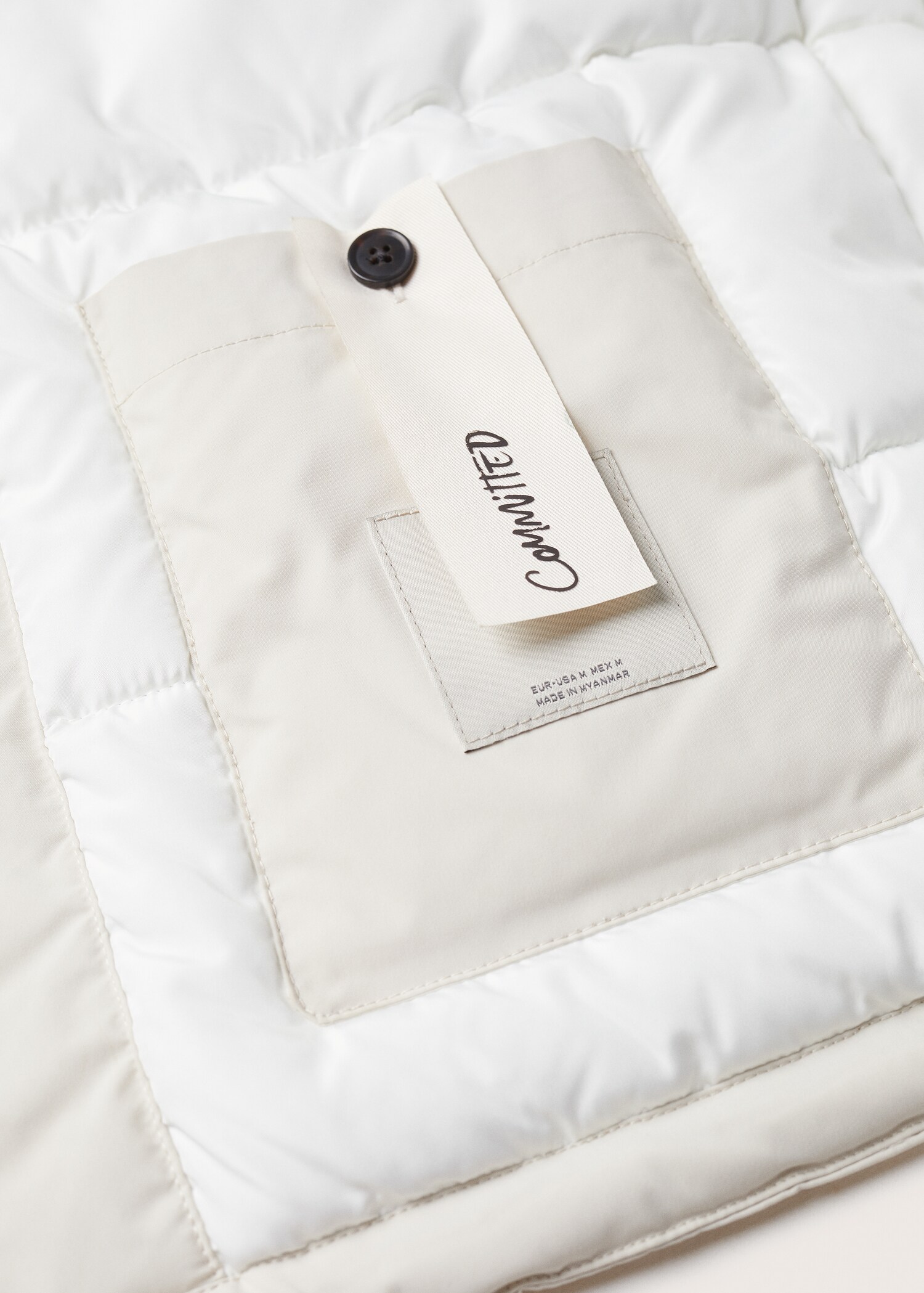 Detachable hood quilted coat - Details of the article 8