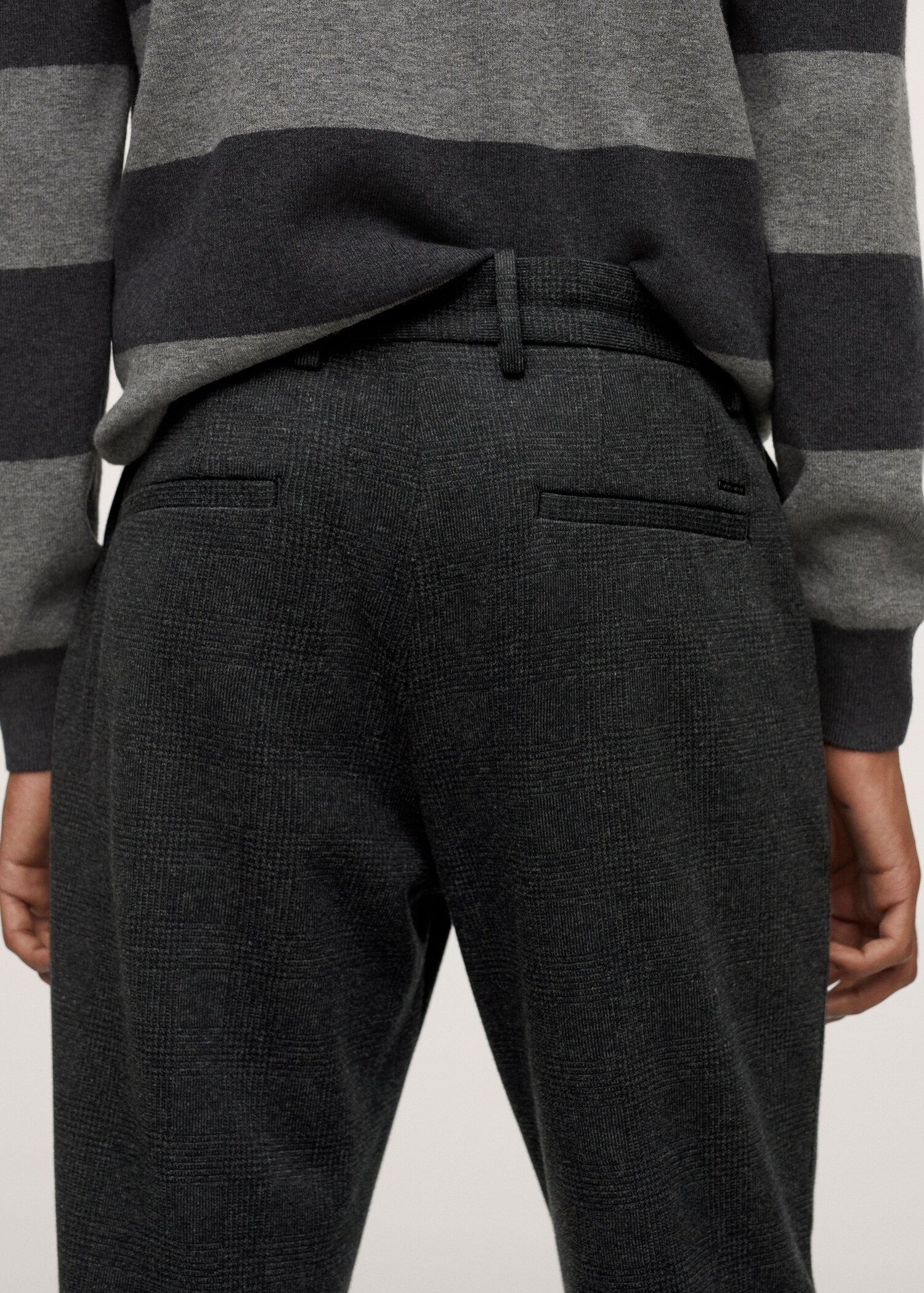 Kalhoty tapered fit s kostkou - Detail zboží 2