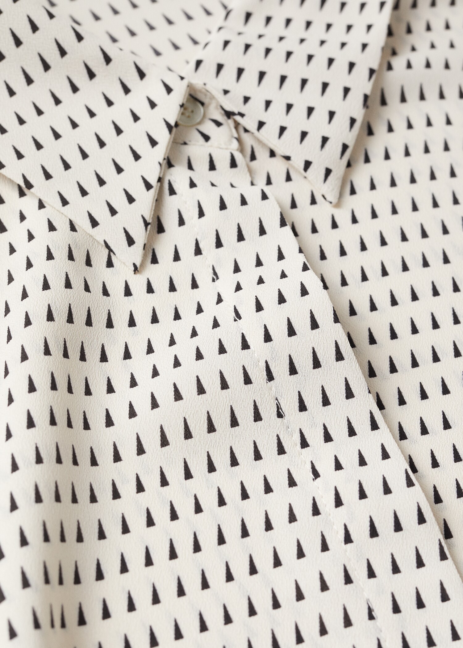 Blusa fluida estampada - Detalle del artículo 8