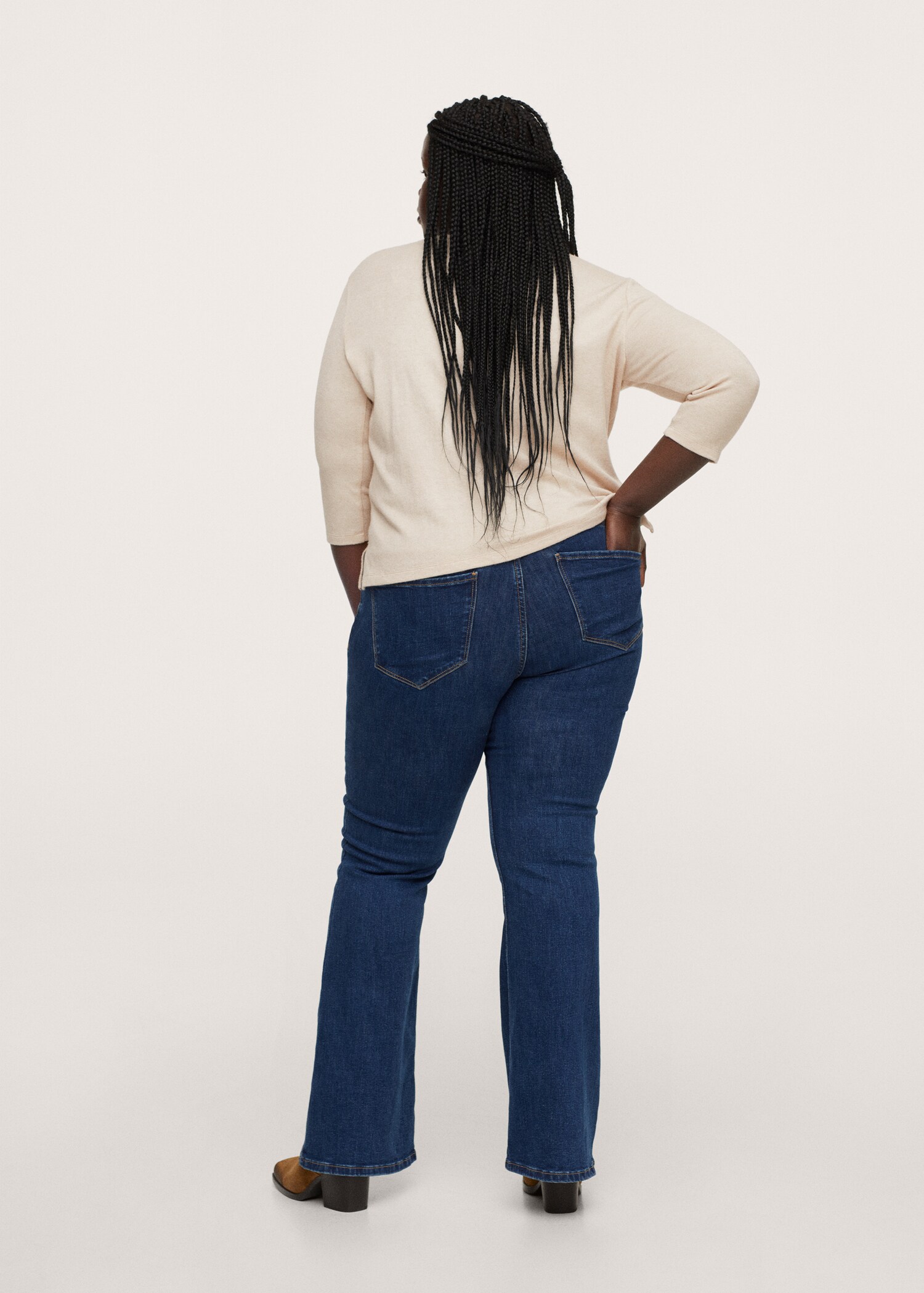 Buttoned long sleeve t-shirt - Reverse of the article