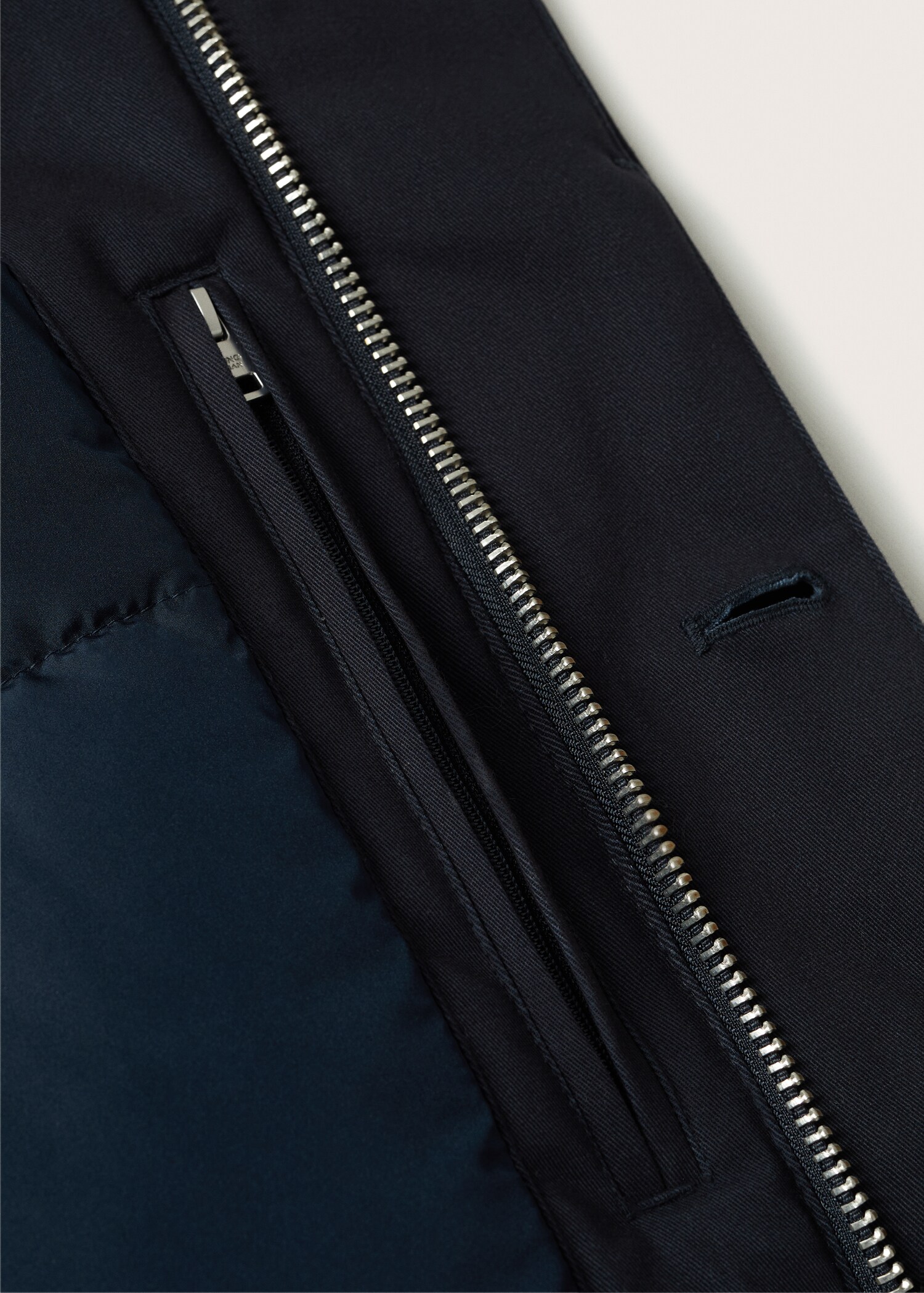 Parka acolchada multibolsillos - Detalle del artículo 7