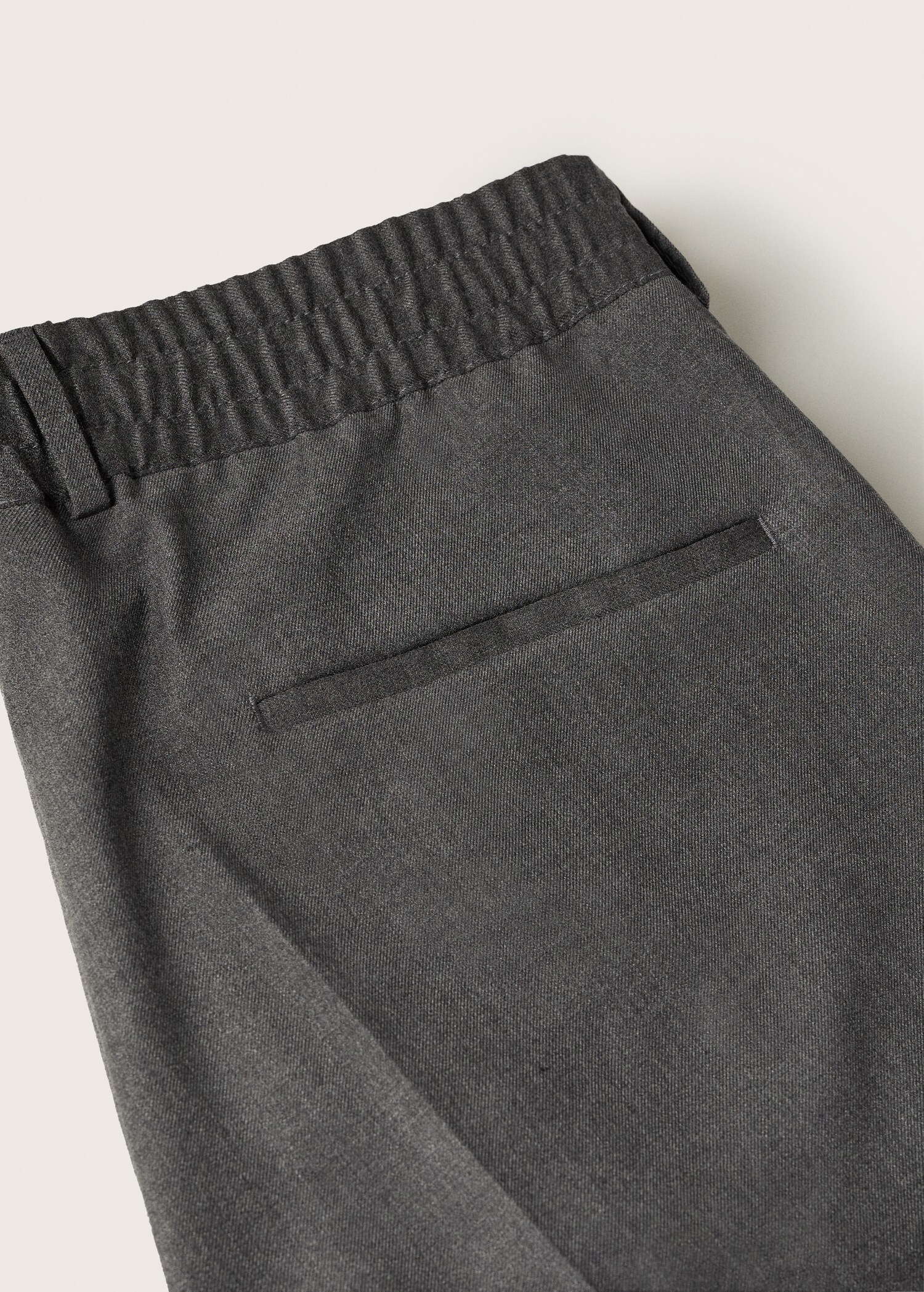 Slim-fit suit trousers with elastic waist - Details of the article 7