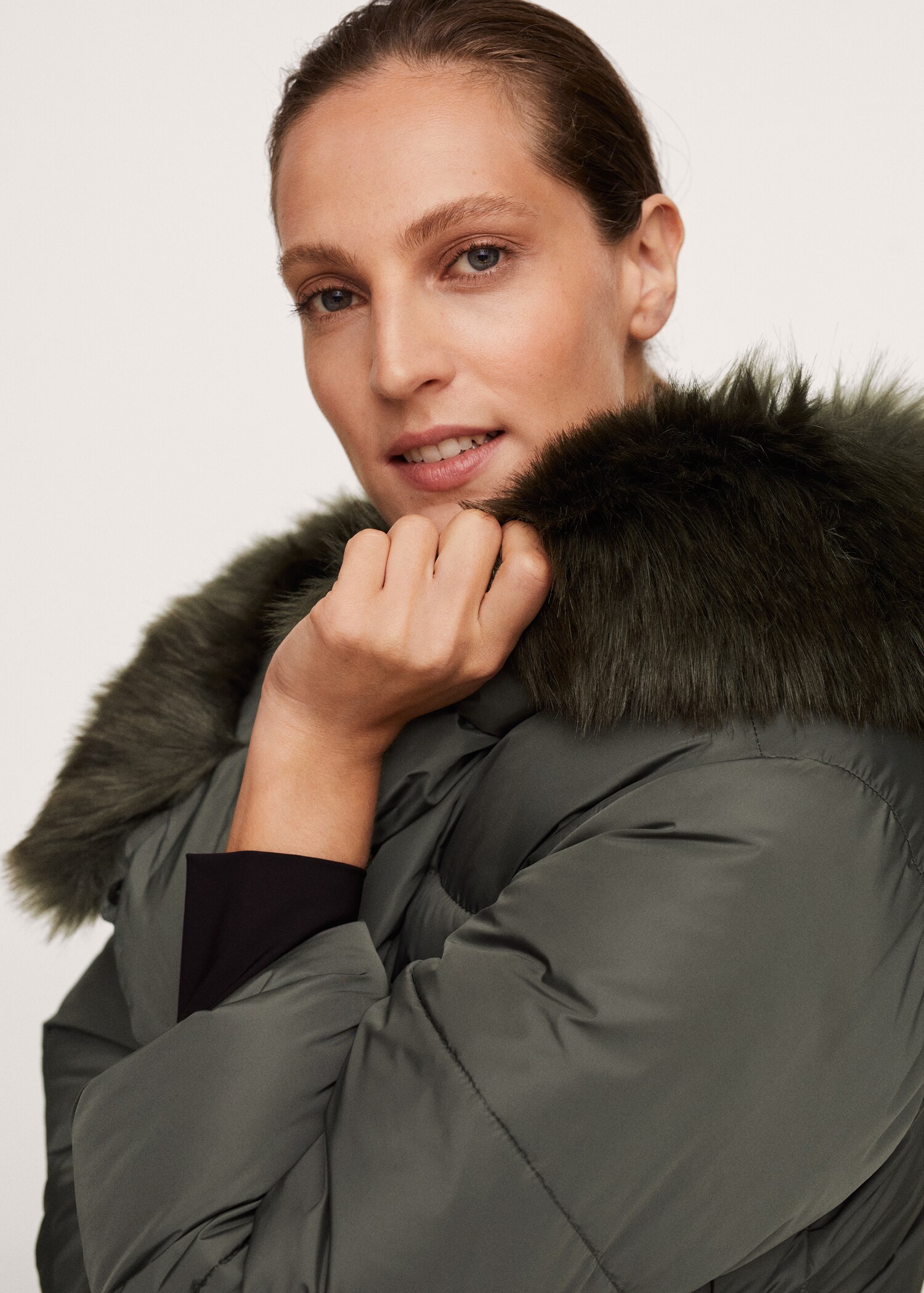 Anorak acolchado cuello pelo - Detalle del artículo 1