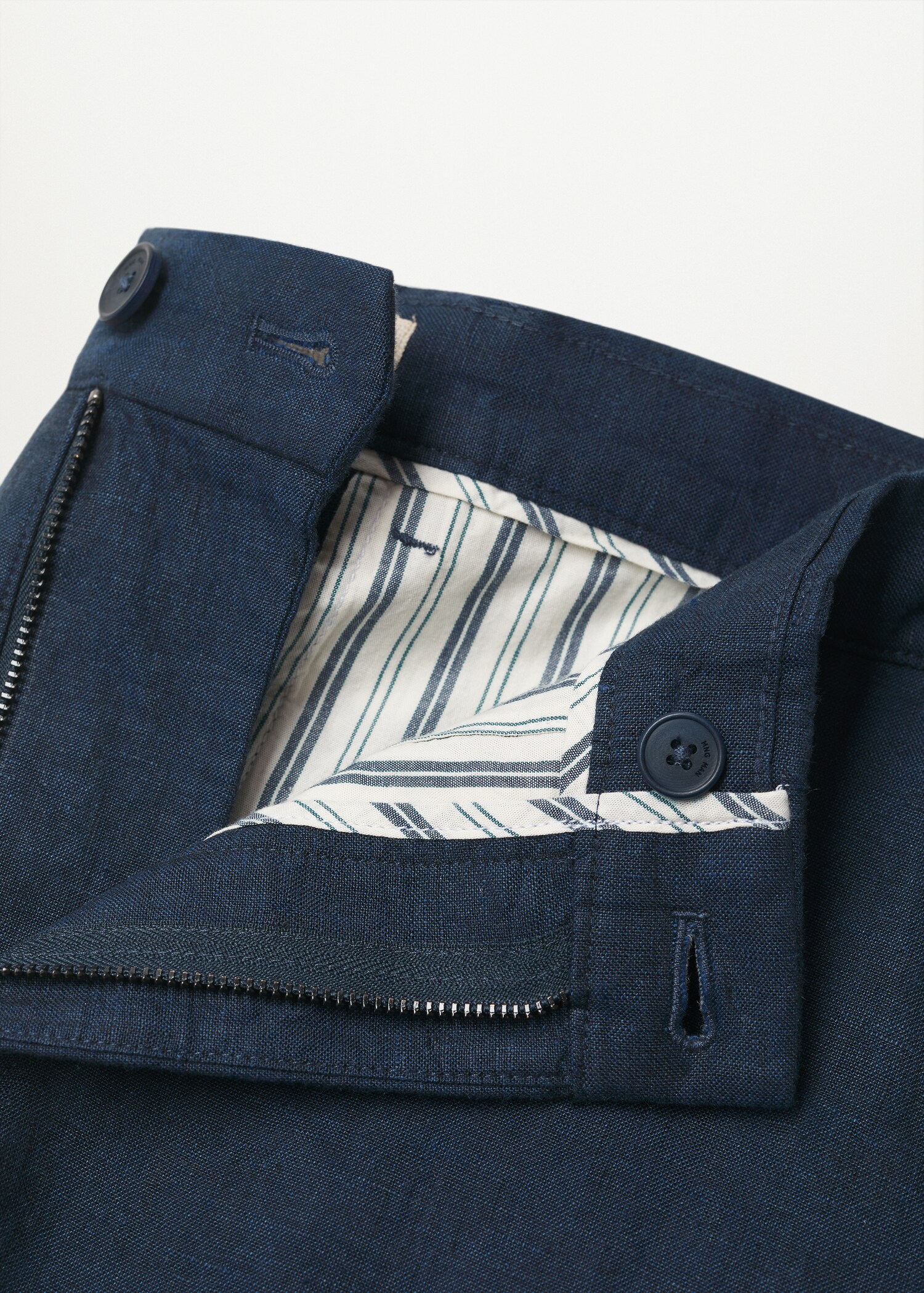 100% linen shorts - Details of the article 7