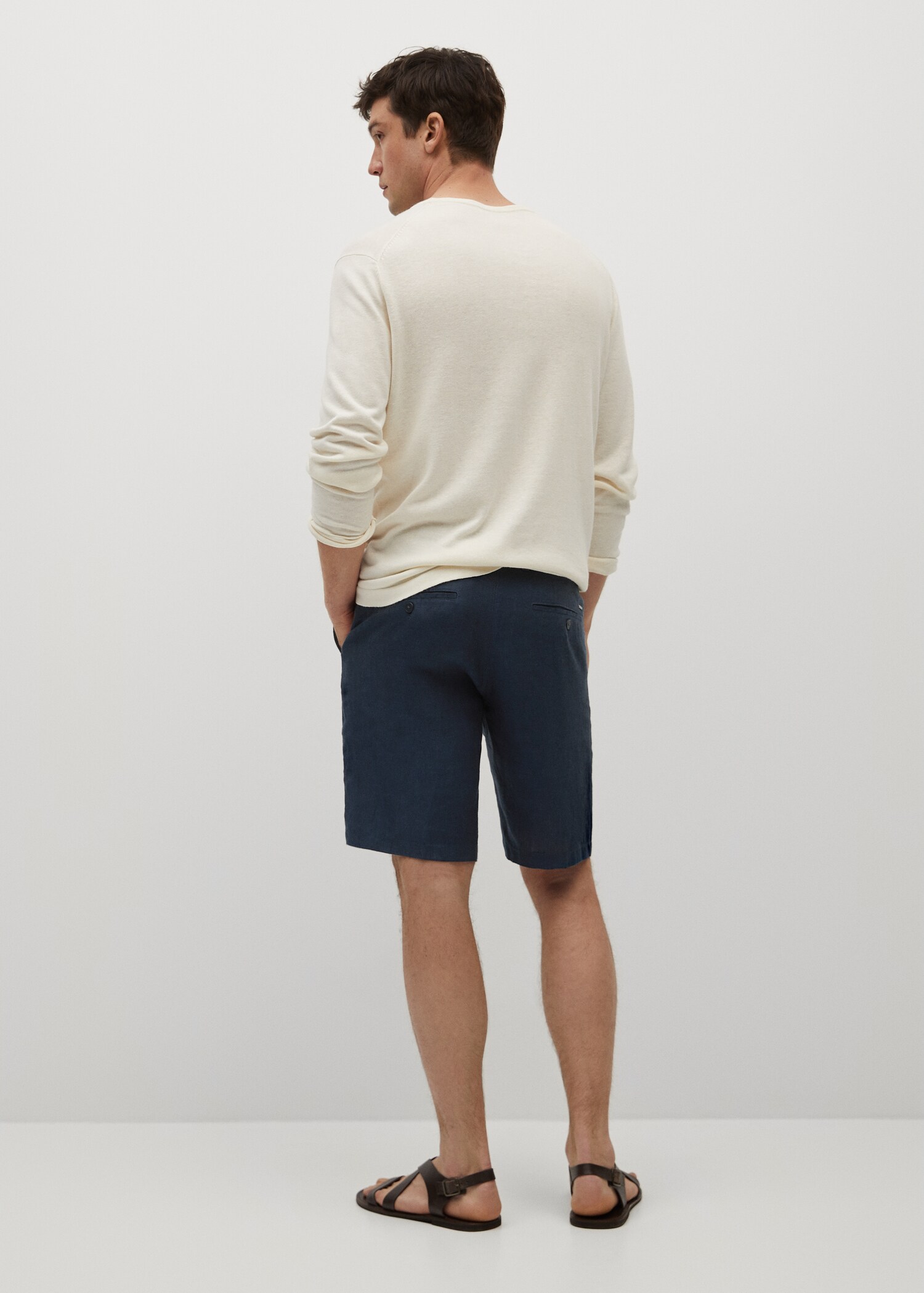 100% linen shorts - Reverse of the article