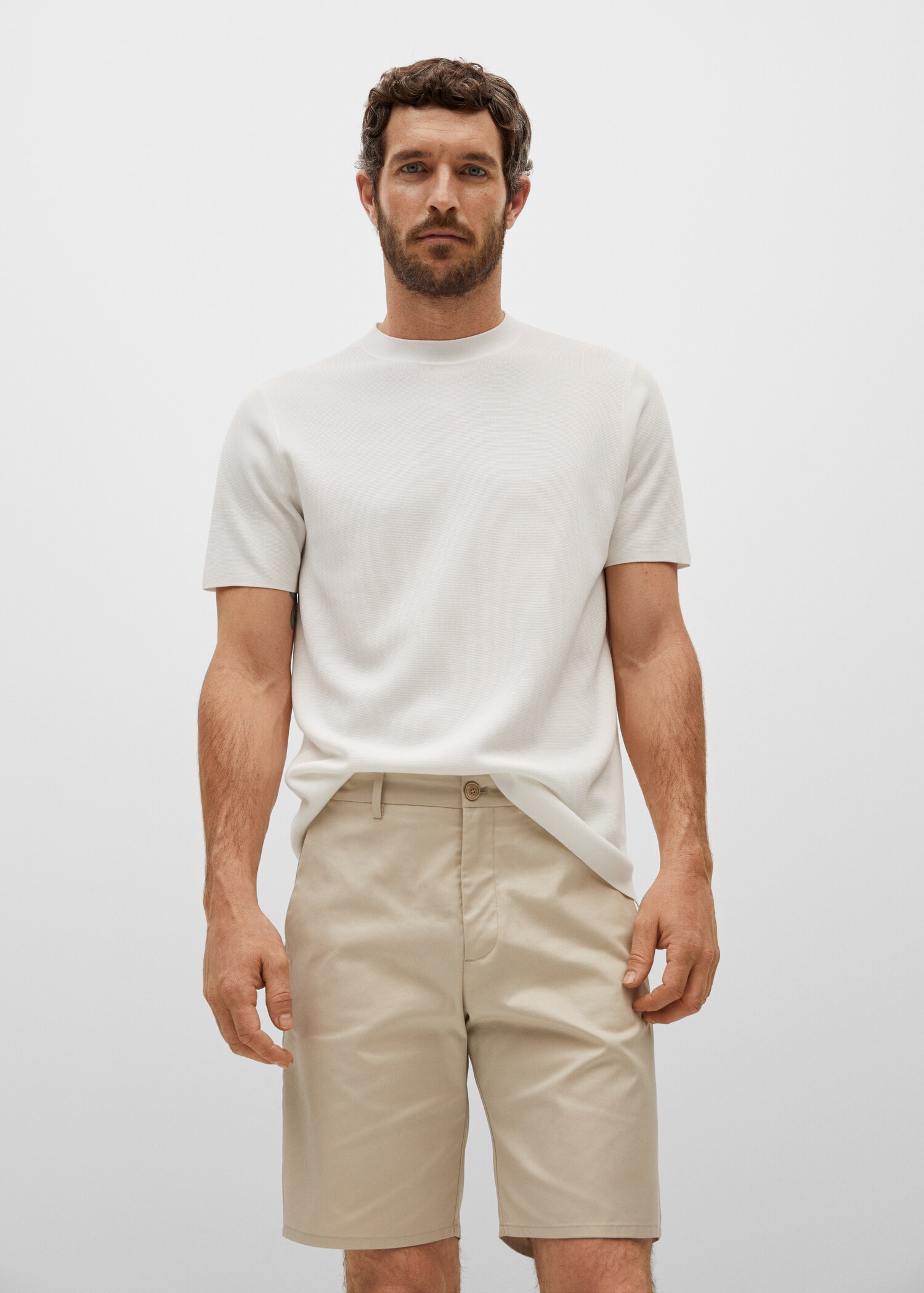 Bavlněné bermudy chino slim fit - Náhled ve středové rovině