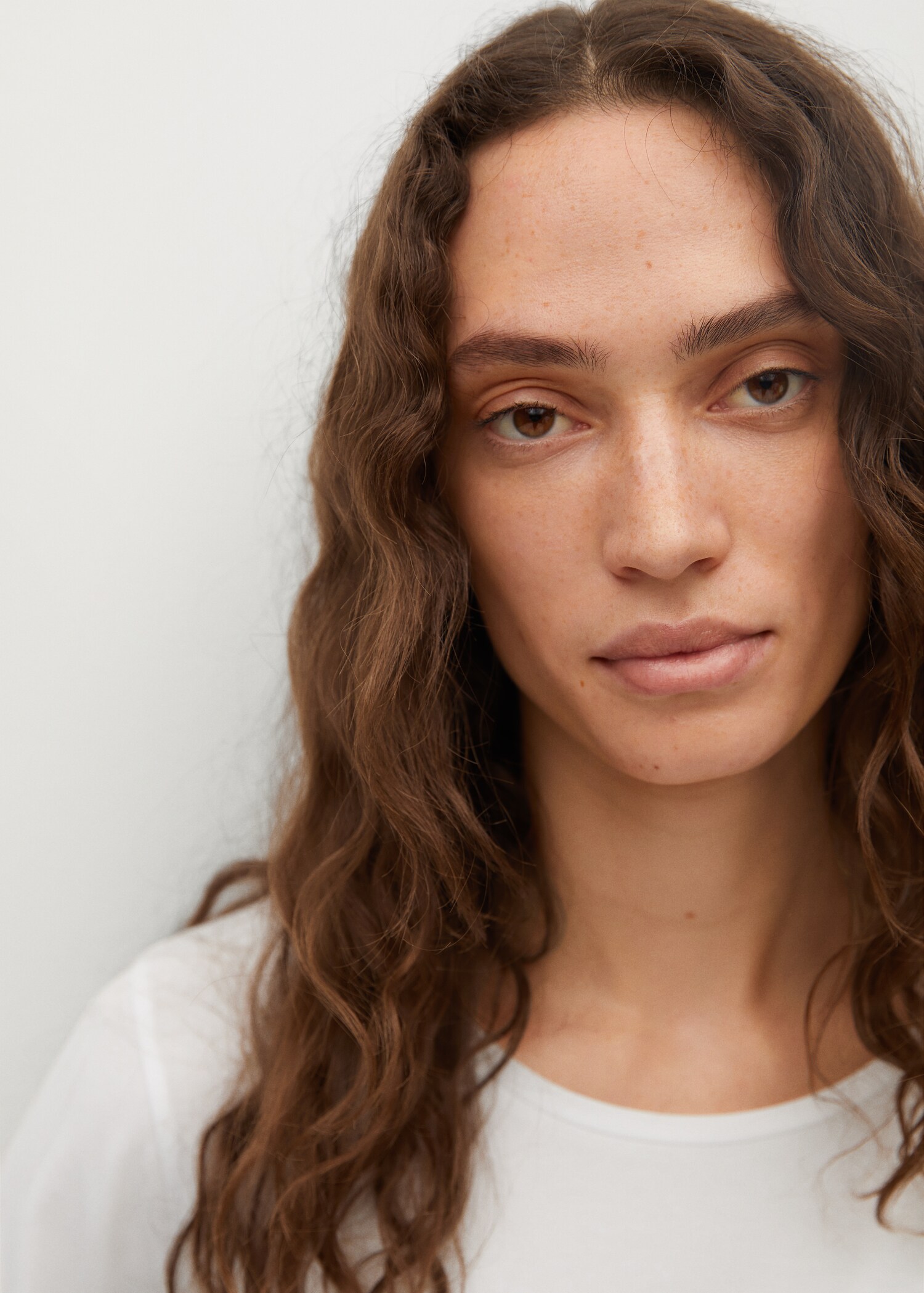 Basic T-shirt - Details of the article 2