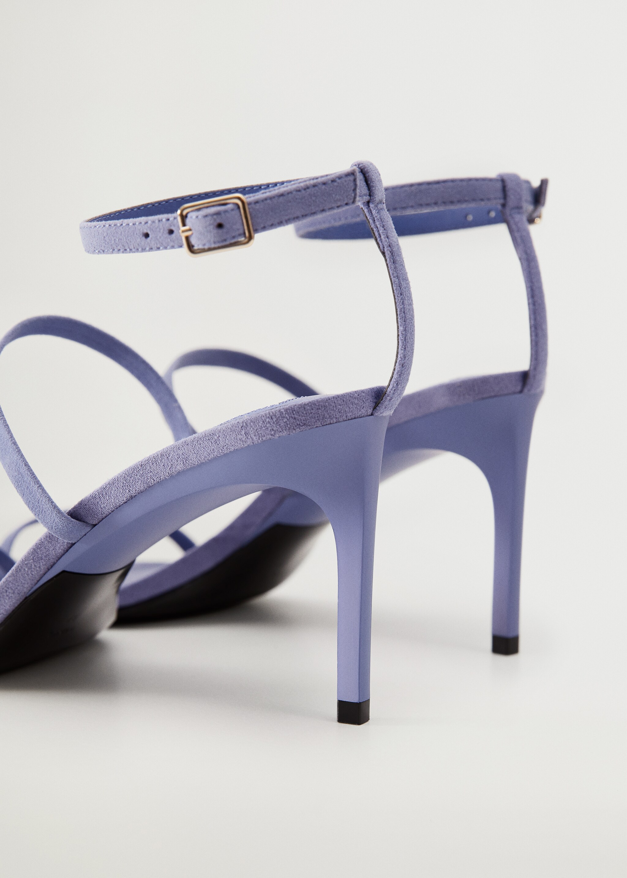 Heeled leather sandals with straps - Details of the article 2