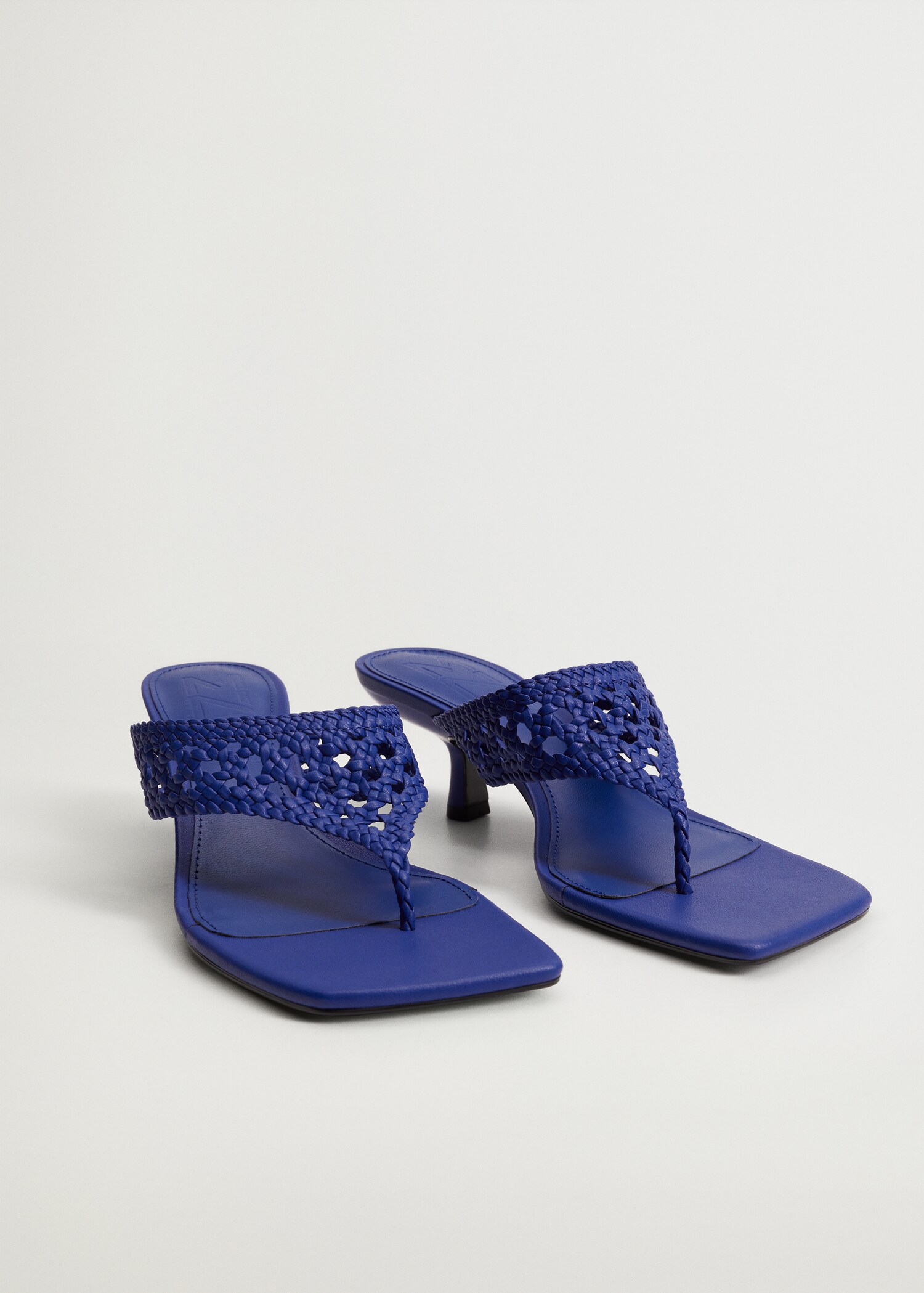 Braided heel design sandals  - Details of the article 3