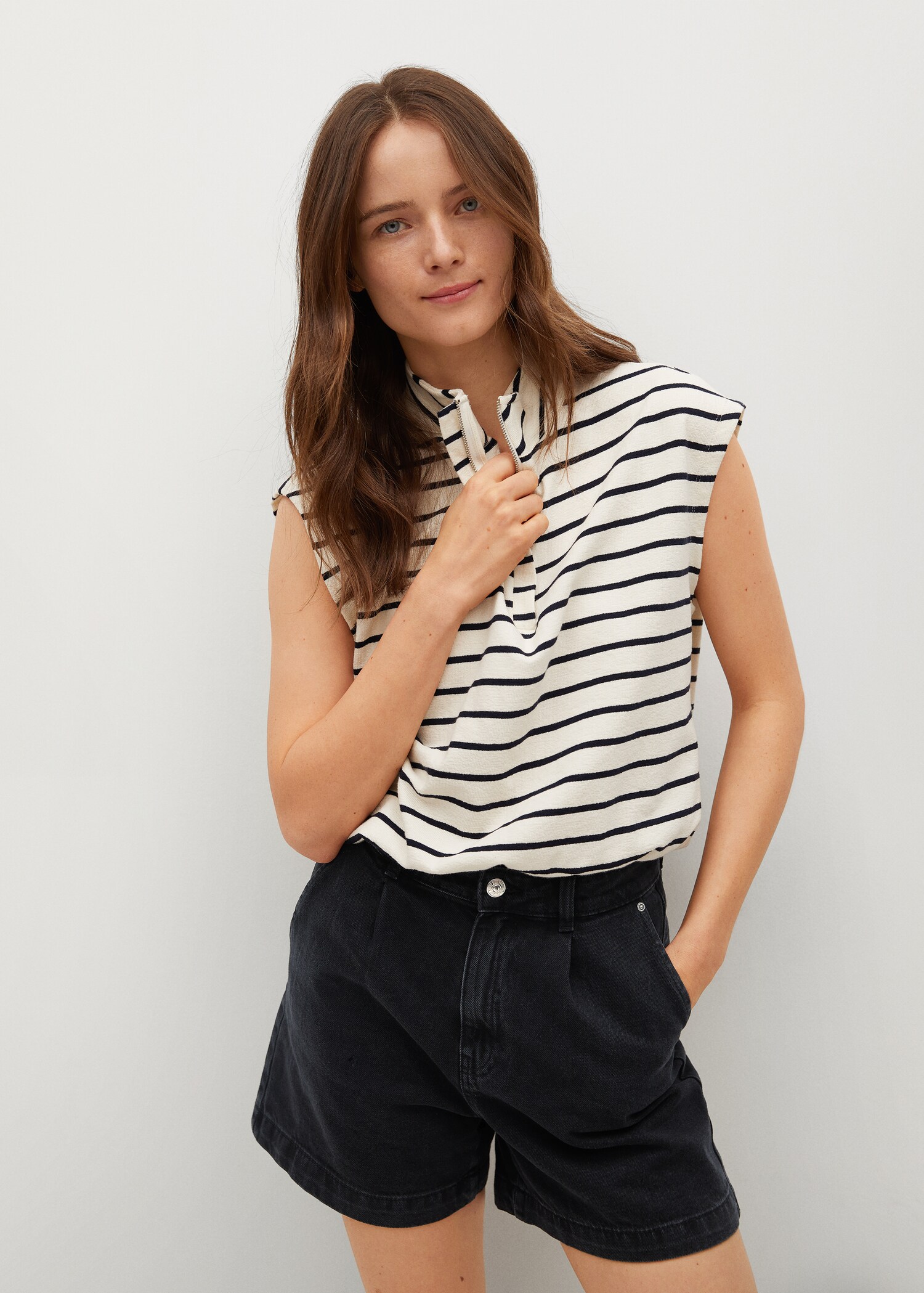 Short slouchy pinzas  - Plano medio