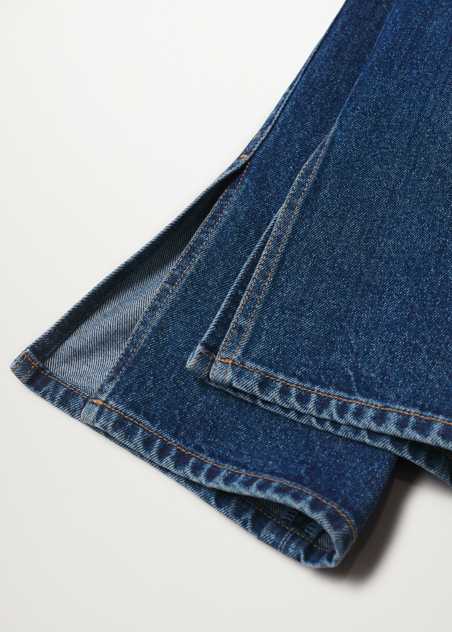 Side slit slim jeans - Details of the article 8
