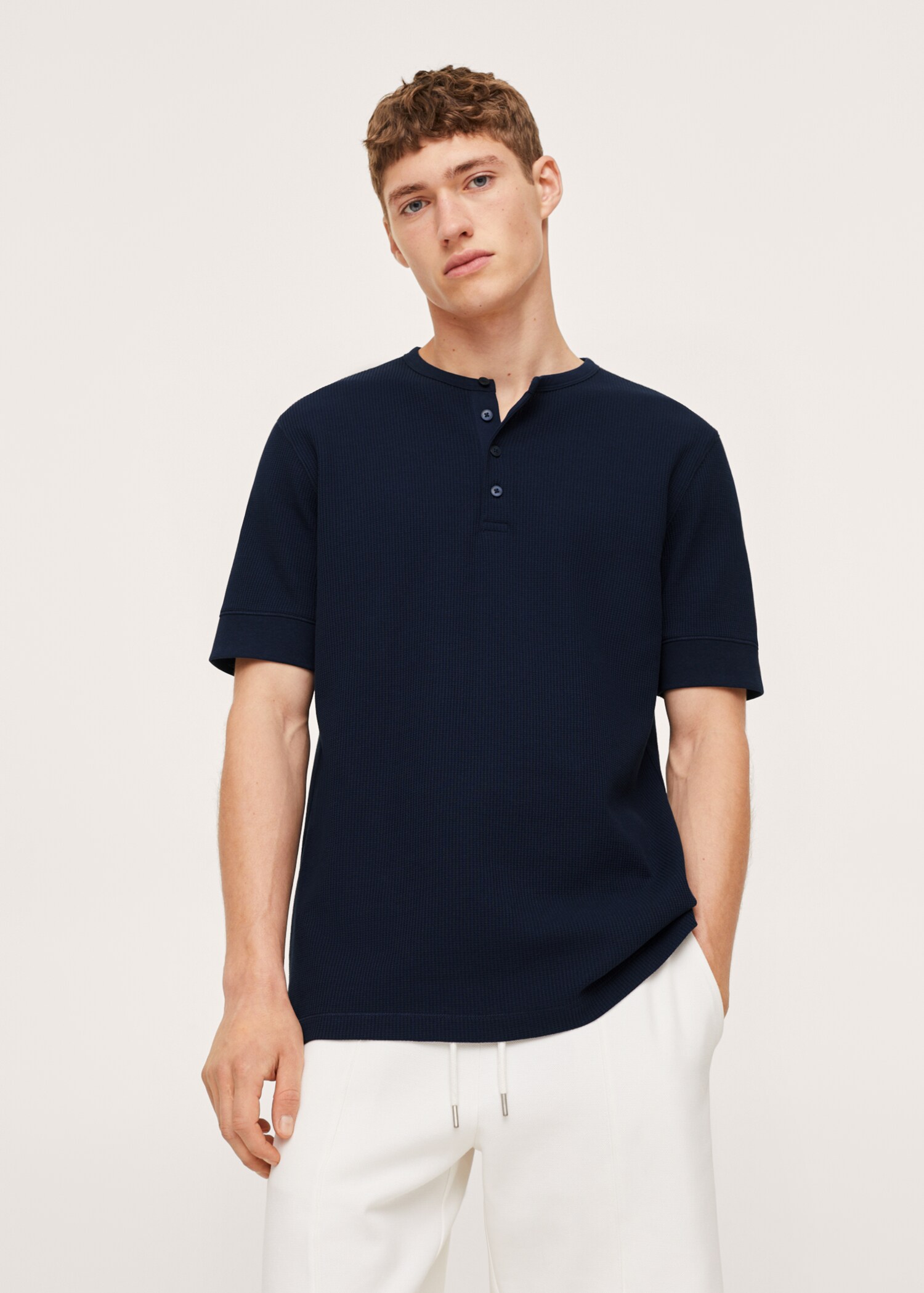Henleyshirt aus Strick - Mittlere Ansicht