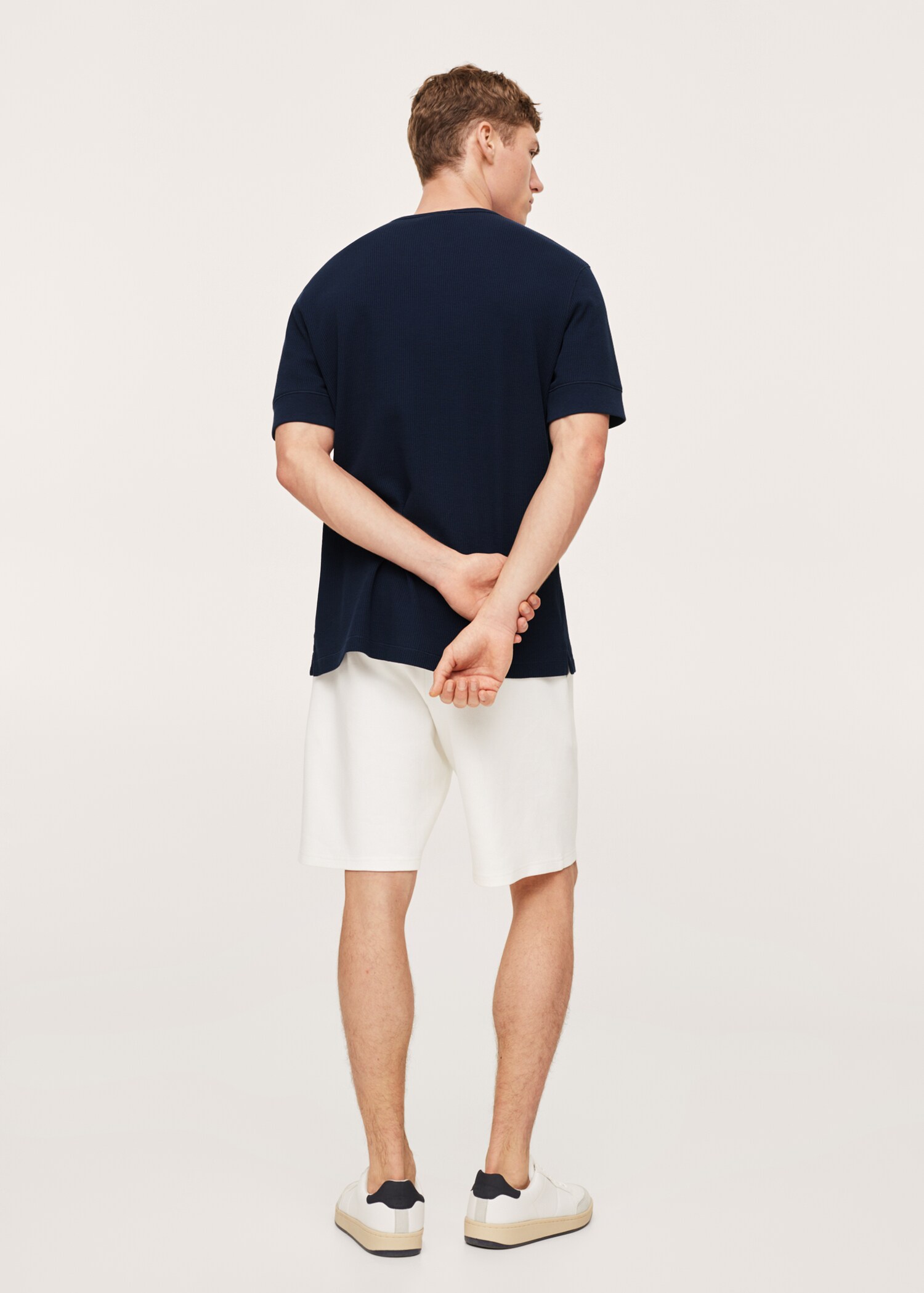 Henleyshirt aus Strick - Rückseite des Artikels