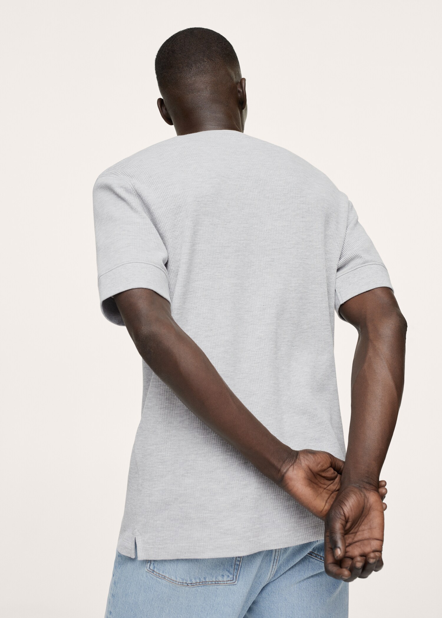Henleyshirt aus Strick - Rückseite des Artikels