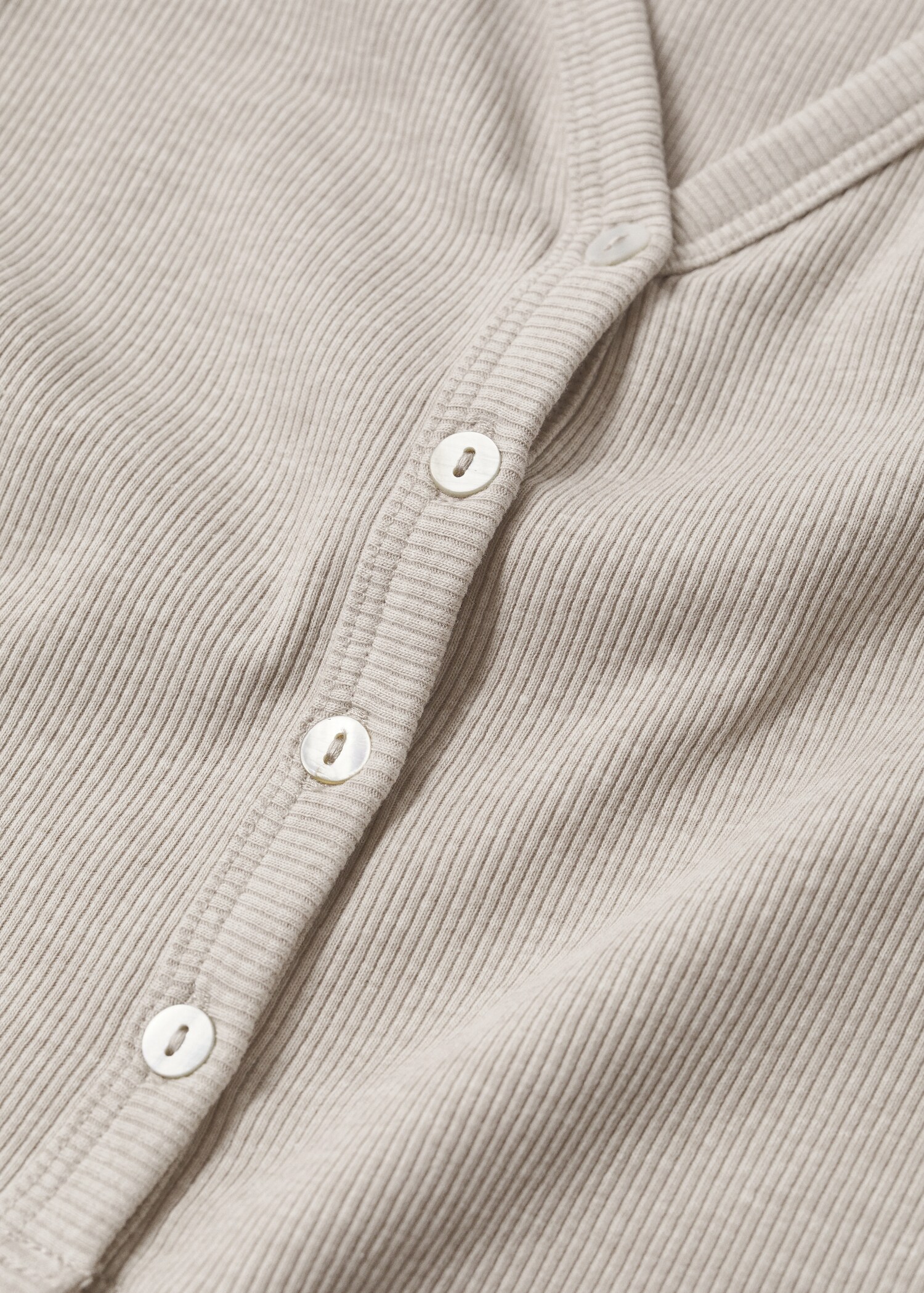Camiseta manga larga botones - Detalle del artículo 8