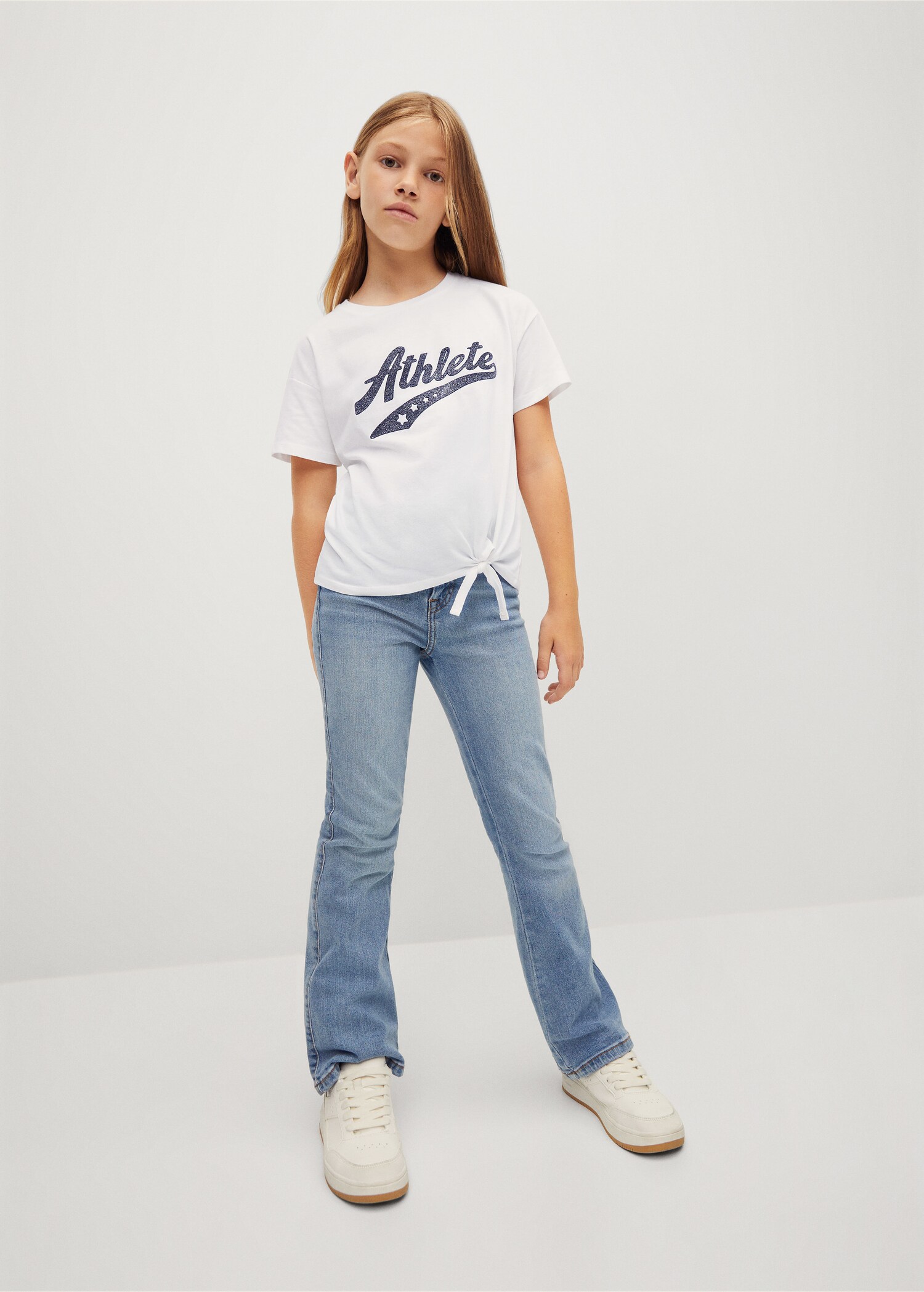 Camiseta mensaje purpurina - Plano medio