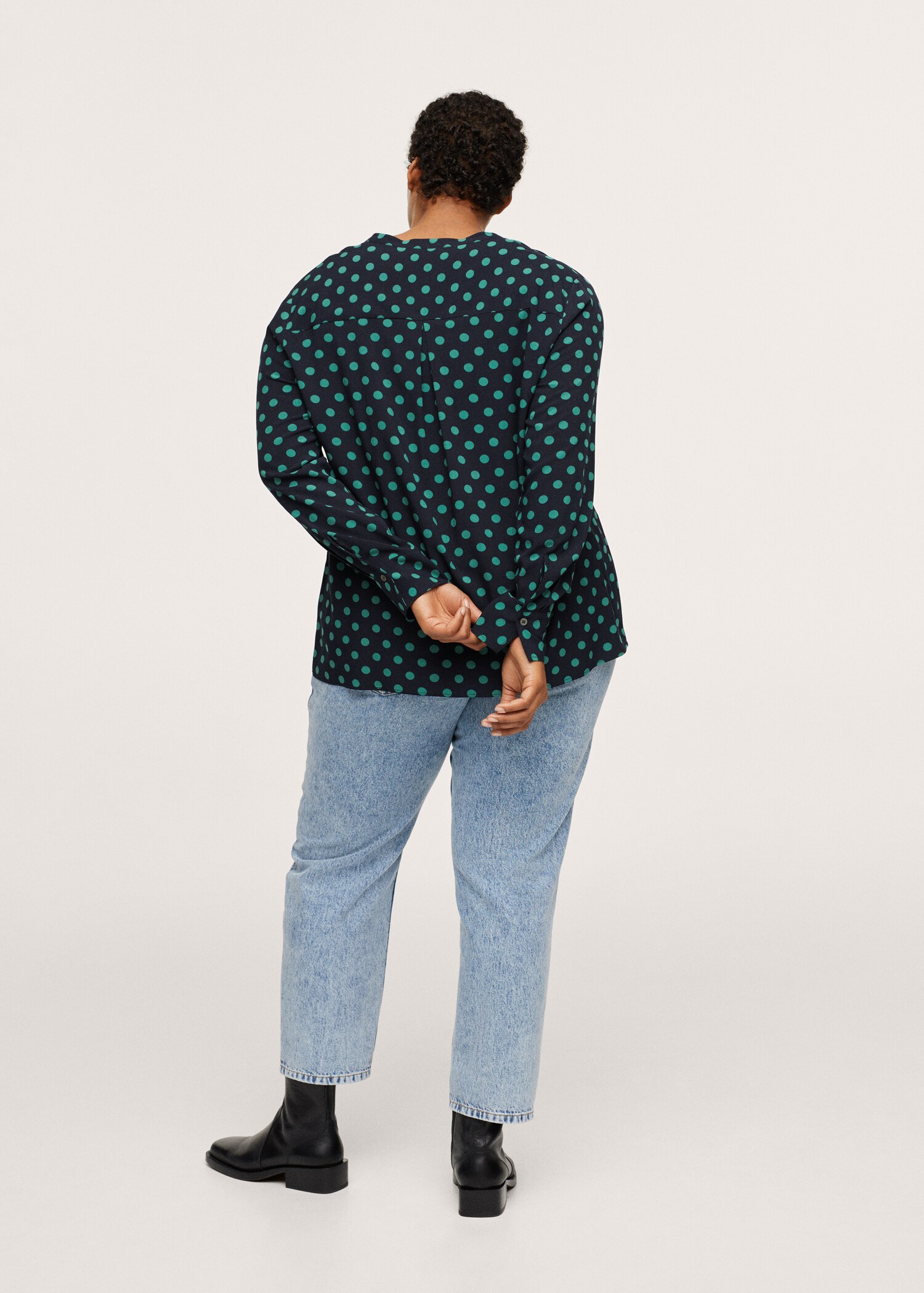 Flowy printed blouse - Reverse of the article