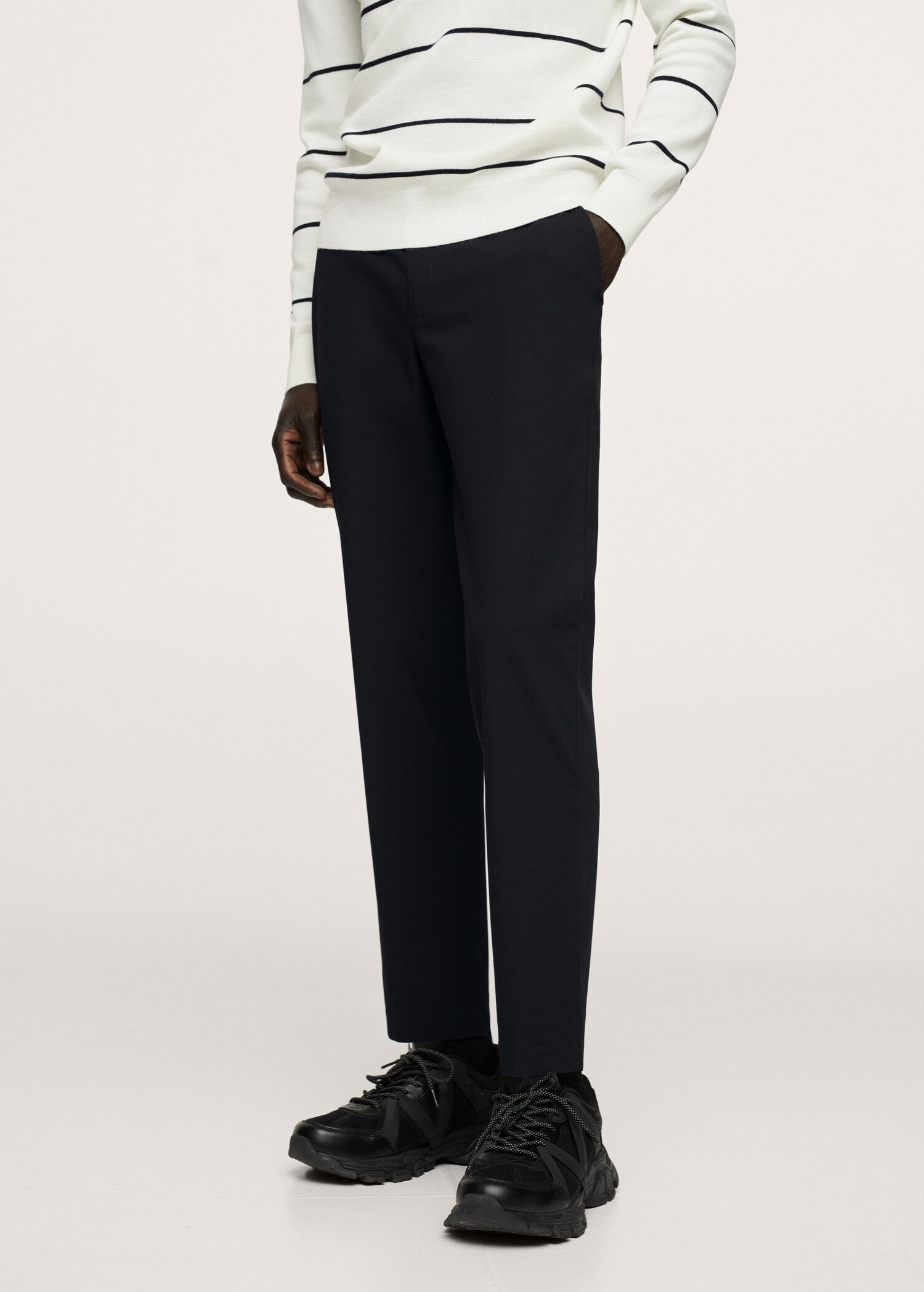 Strečové kalhoty tapered fit - Náhled ve středové rovině