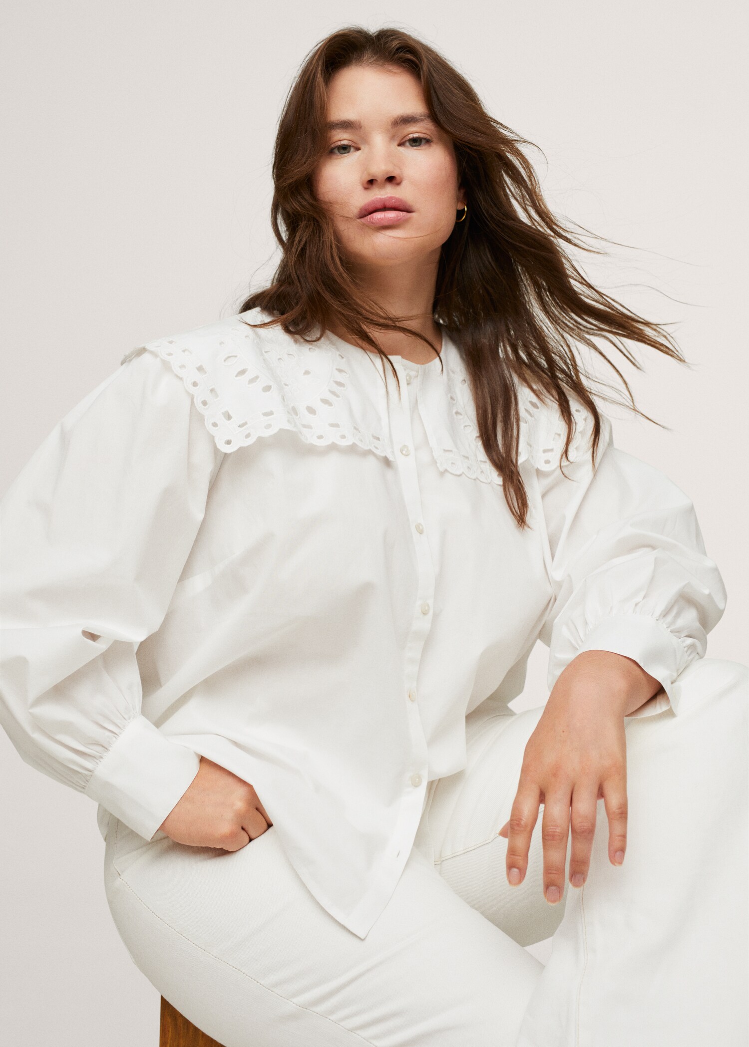 Babydoll collar blouse - Details of the article 3