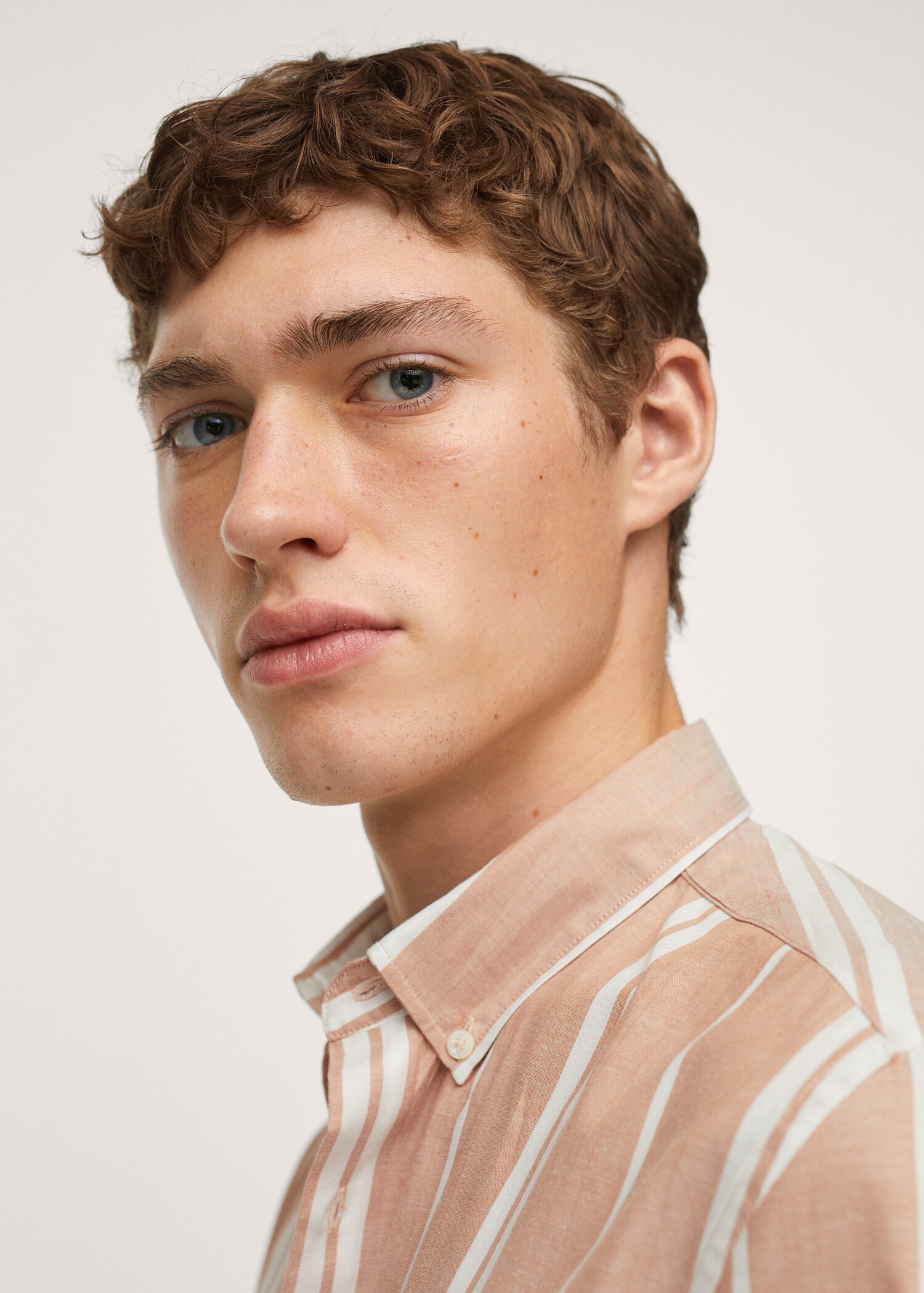 Striped cotton shirt - Details of the article 1