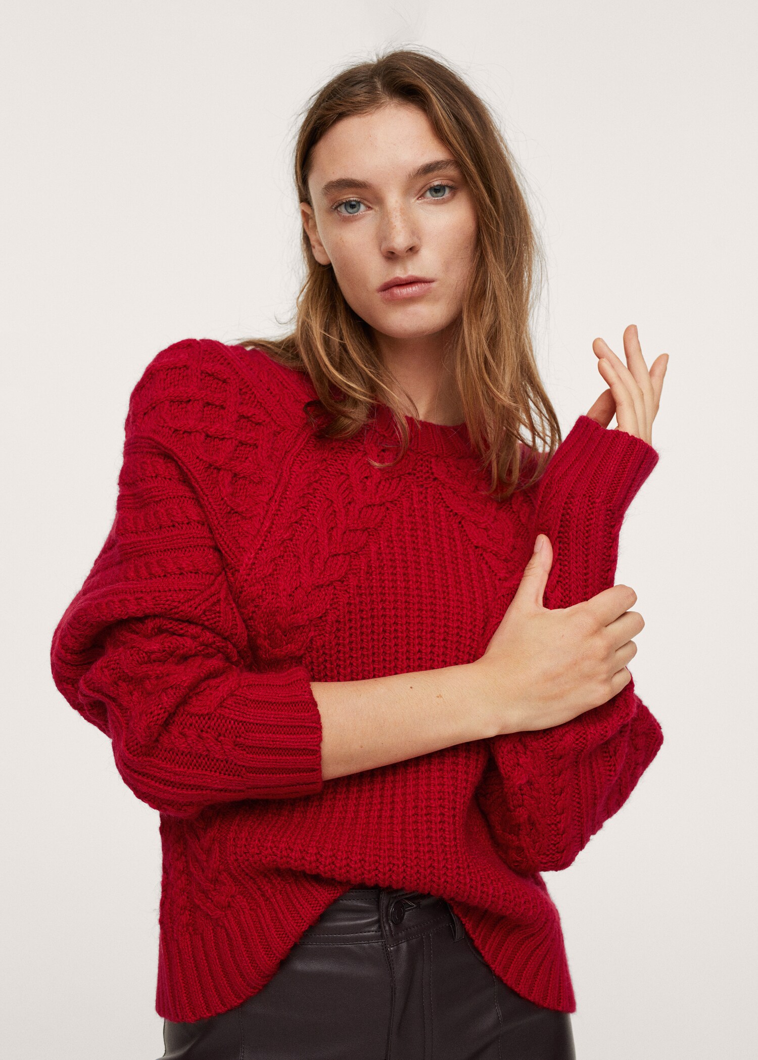 Contrasting knit sweater - Details of the article 1
