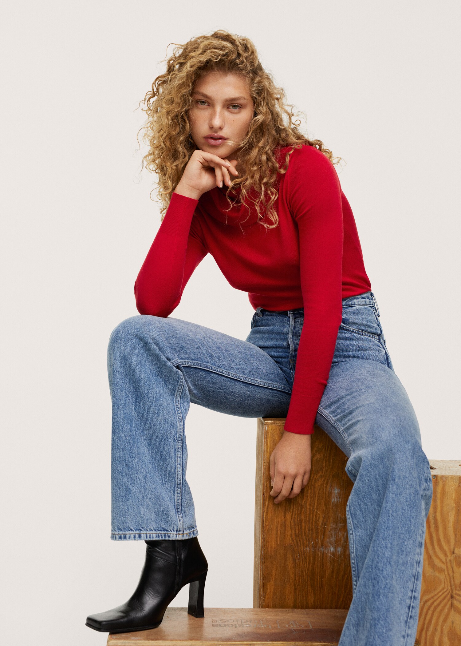 Boat-neck knitted sweater - Details of the article 2