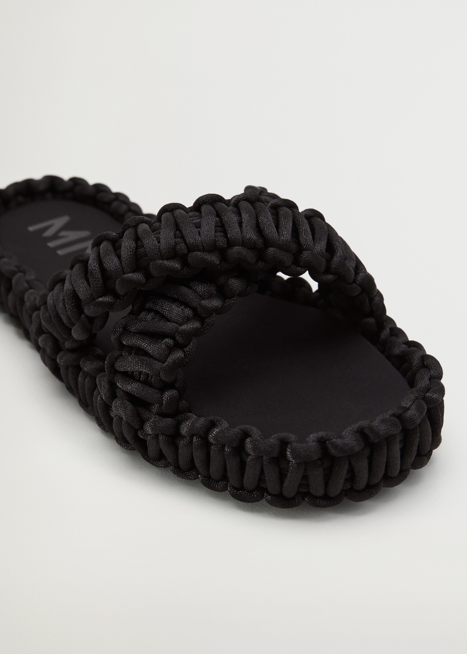 Fabric sandals with knots - Details of the article 3