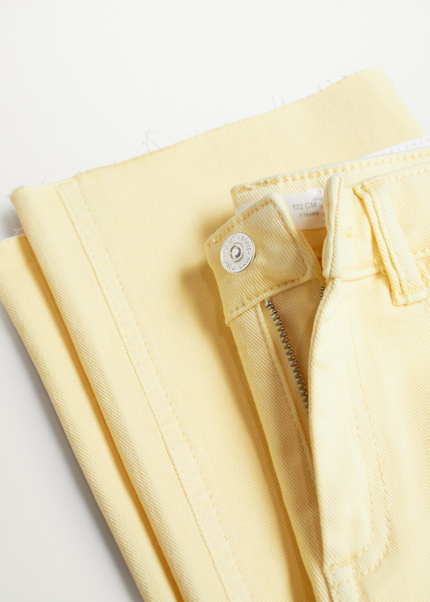 Culotte-Jeans mit ausgefranstem Saum - Detail des Artikels 8