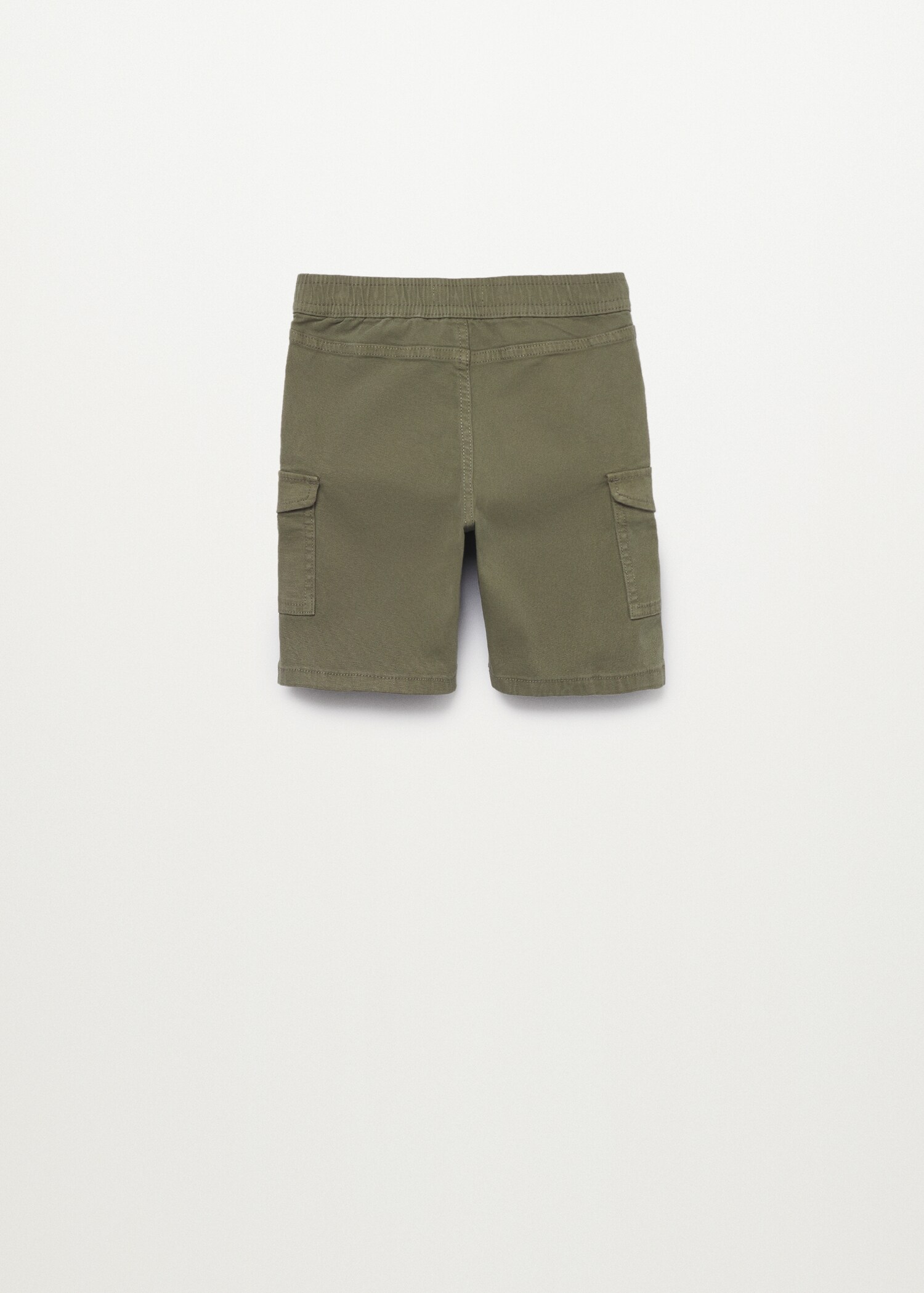 Cargo pockets Bermuda shorts - Reverse of the article