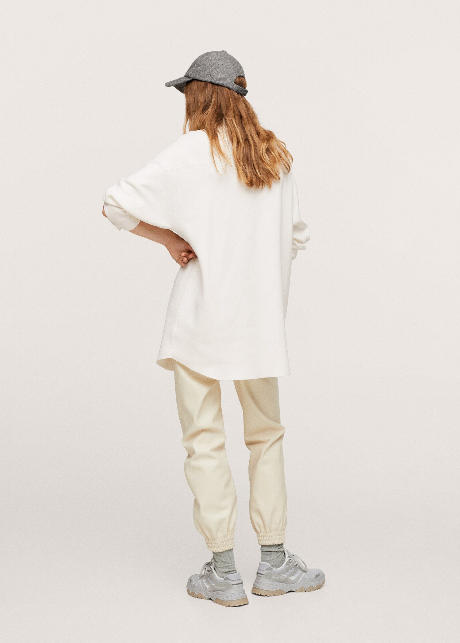 Button knit cardigan - Reverse of the article