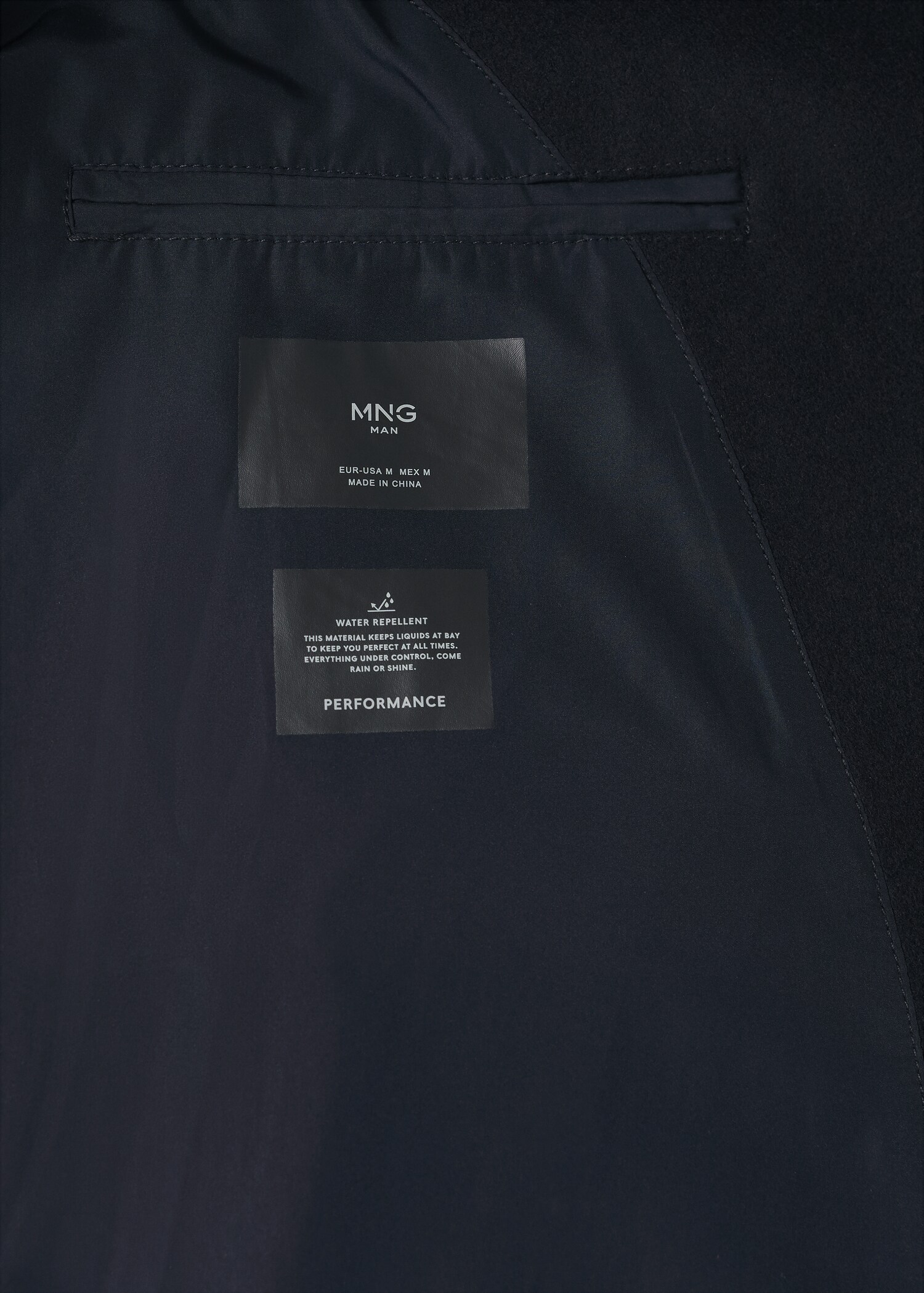 Water-repellent wool coat - Details of the article 8