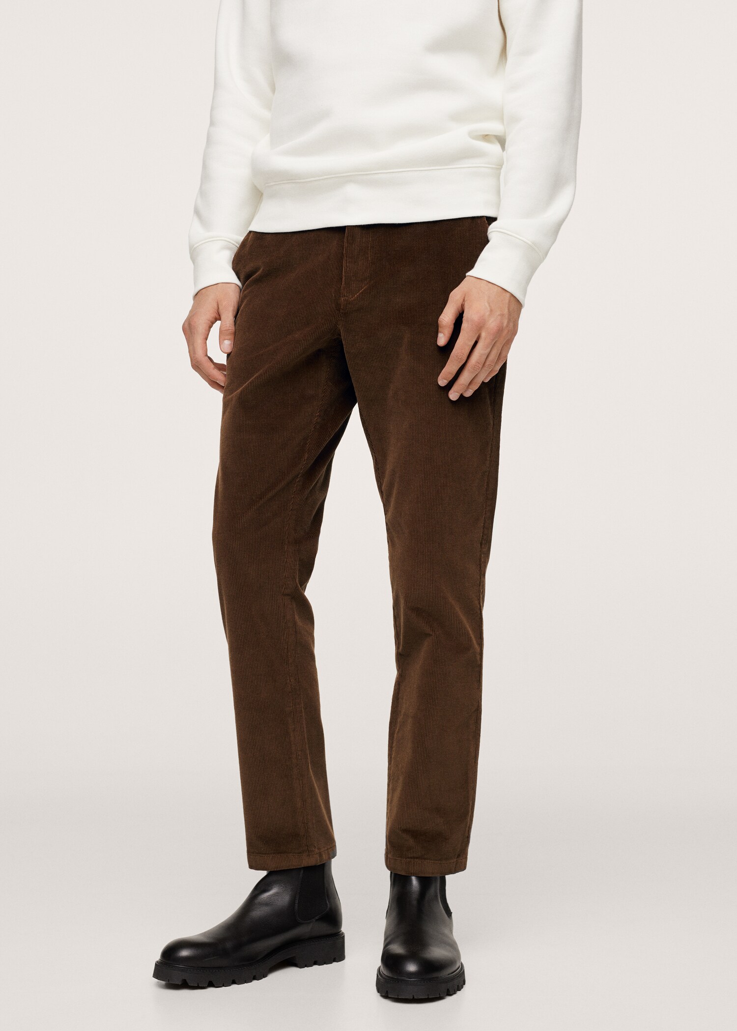 Tapered cropped corduroy trousers - Medium plane