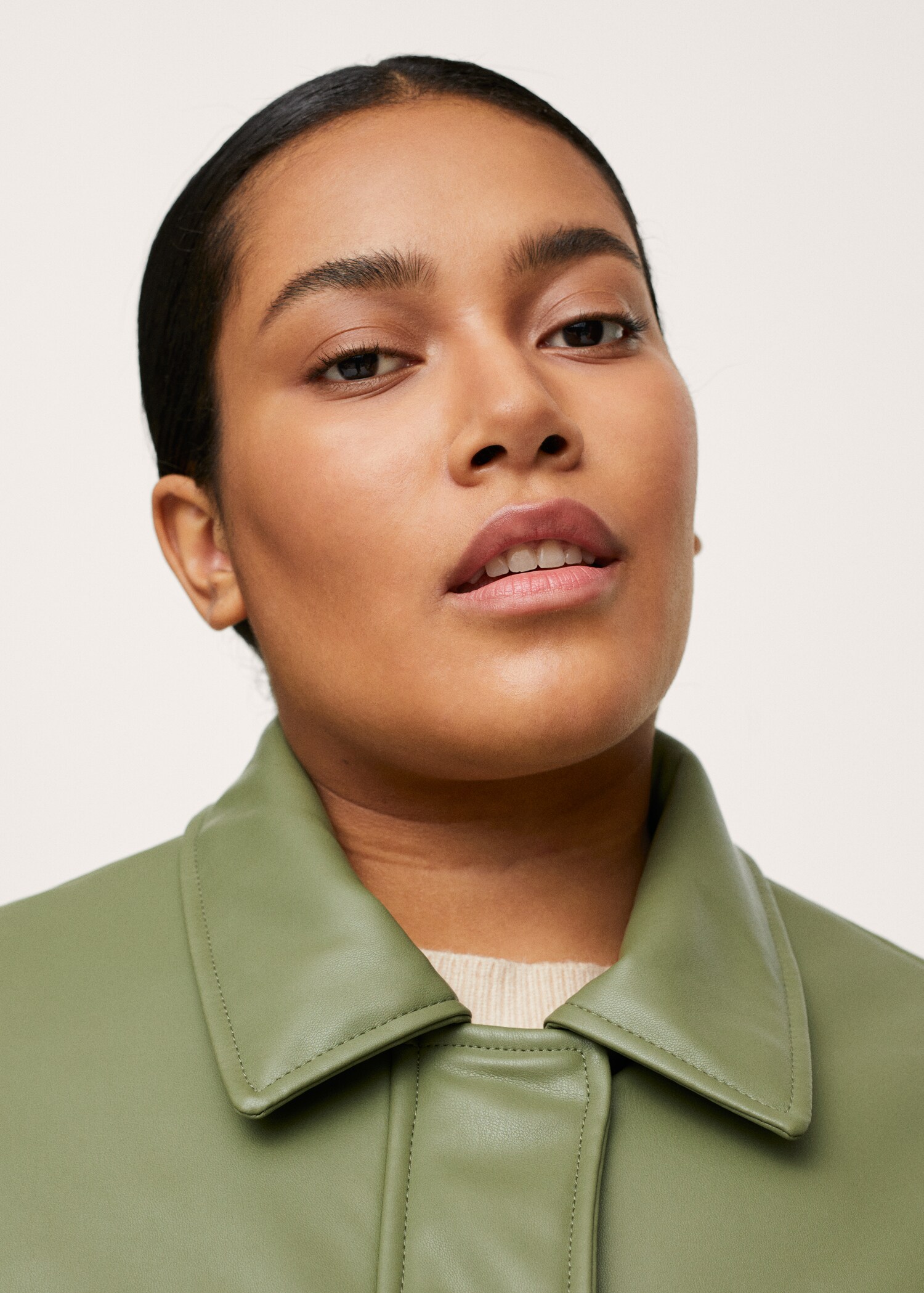 Leather-effect jacket with pockets - Details of the article 1