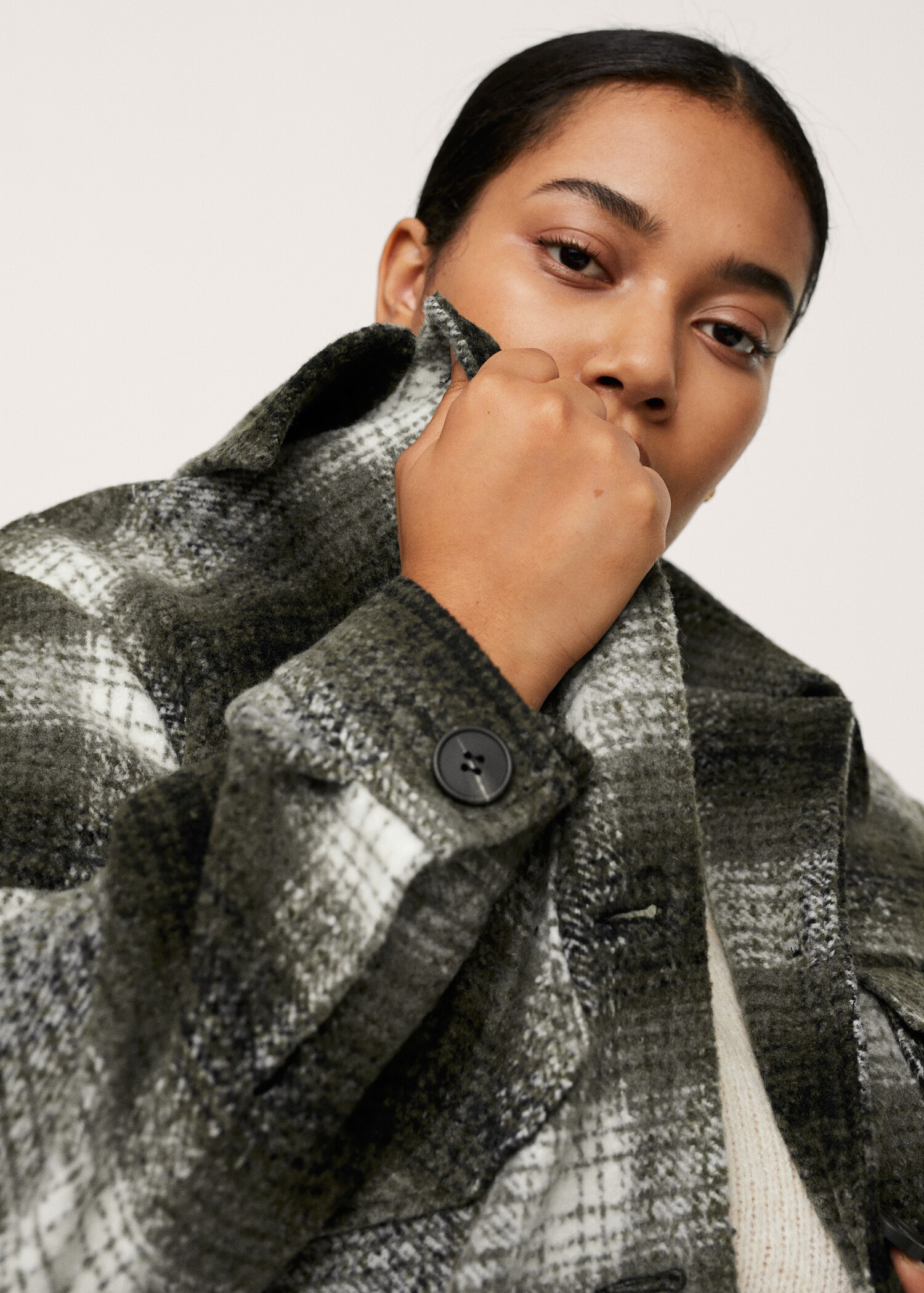 Oversized check overshirt - Details of the article 1